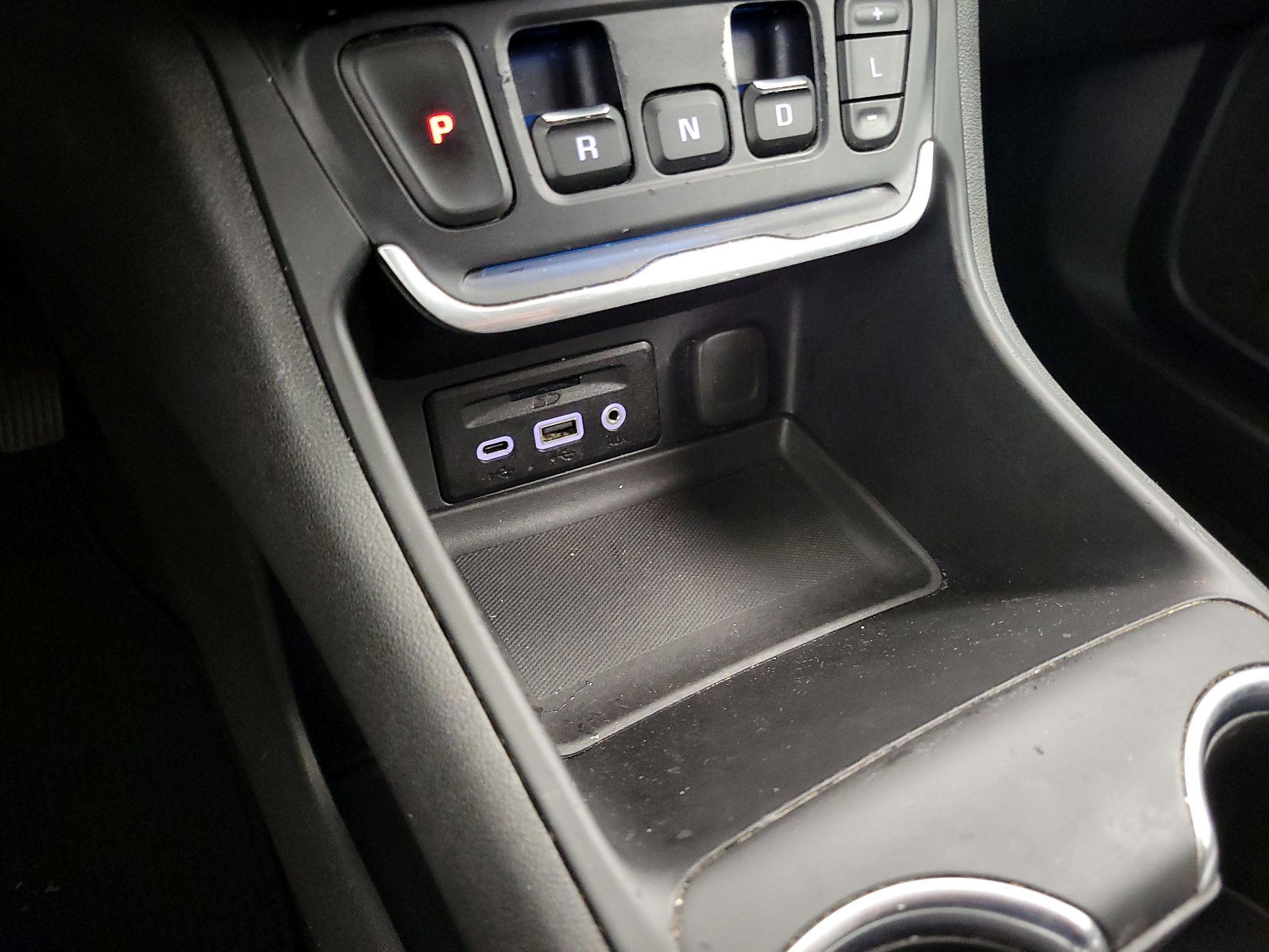 Thumbnail: 2020 GMC Terrain - 18