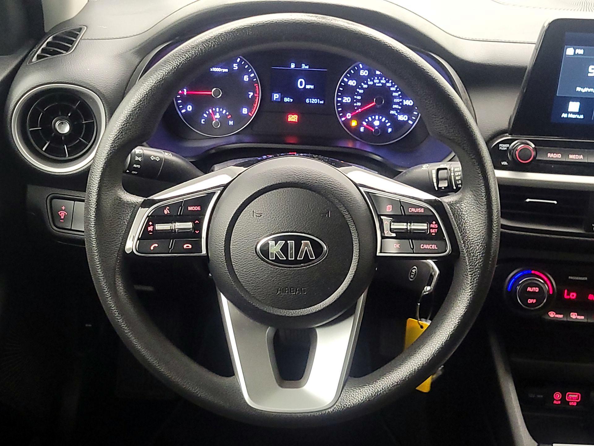 Thumbnail: 2019 Kia Forte - 10