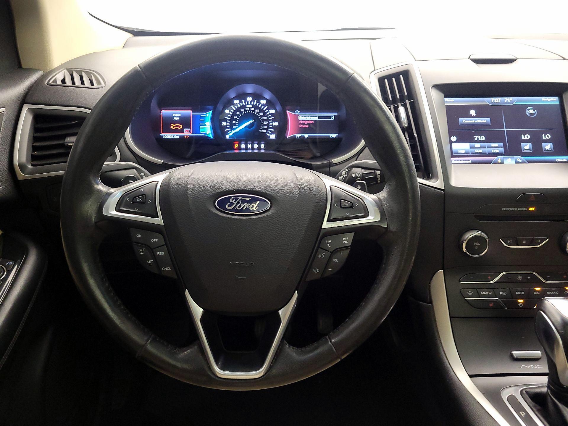 Thumbnail: 2015 Ford Edge - 10