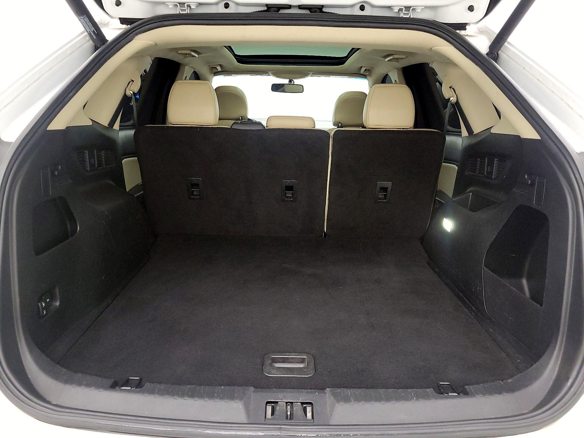 Thumbnail: 2015 Ford Edge - 20