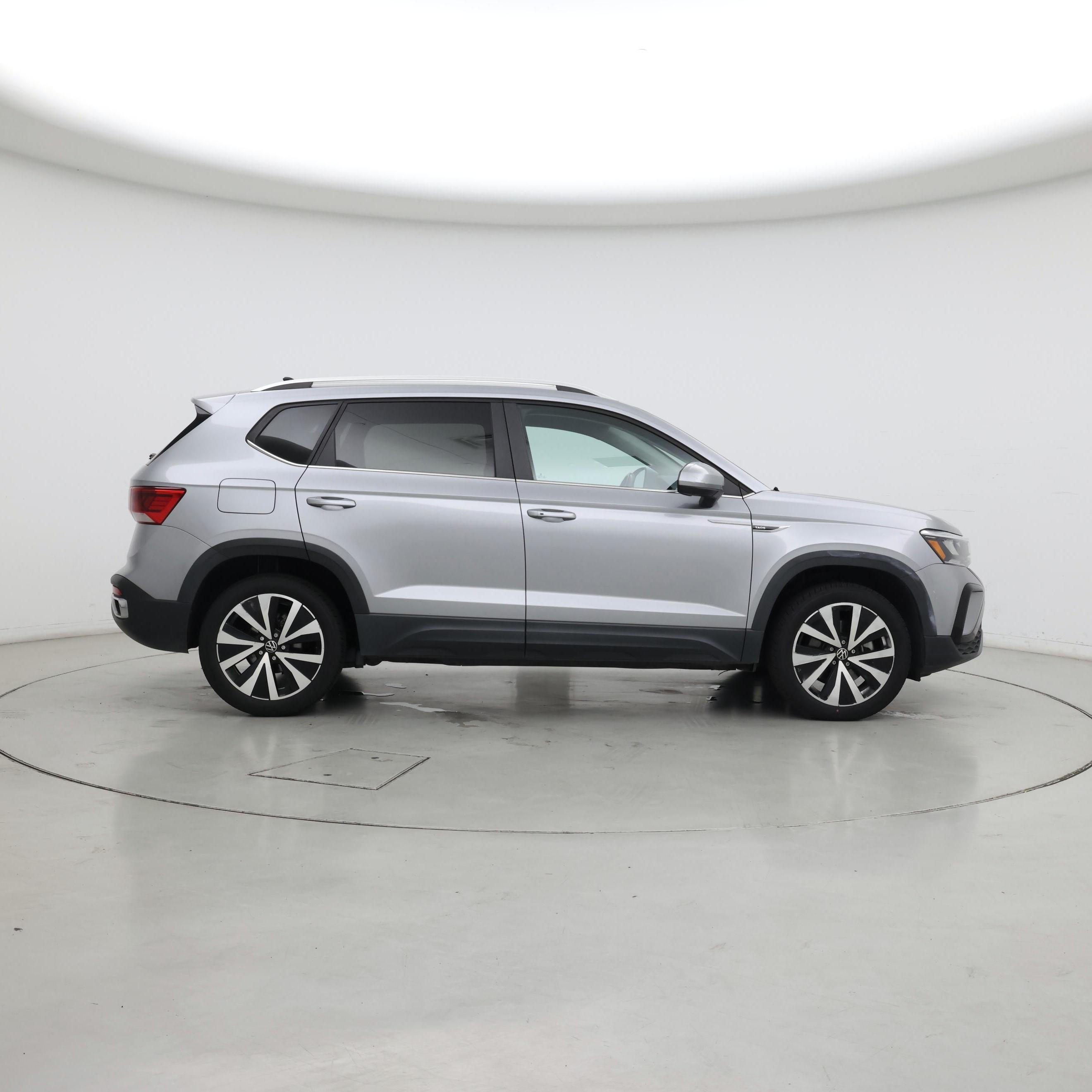 Thumbnail: 2022 Volkswagen Taos - 7