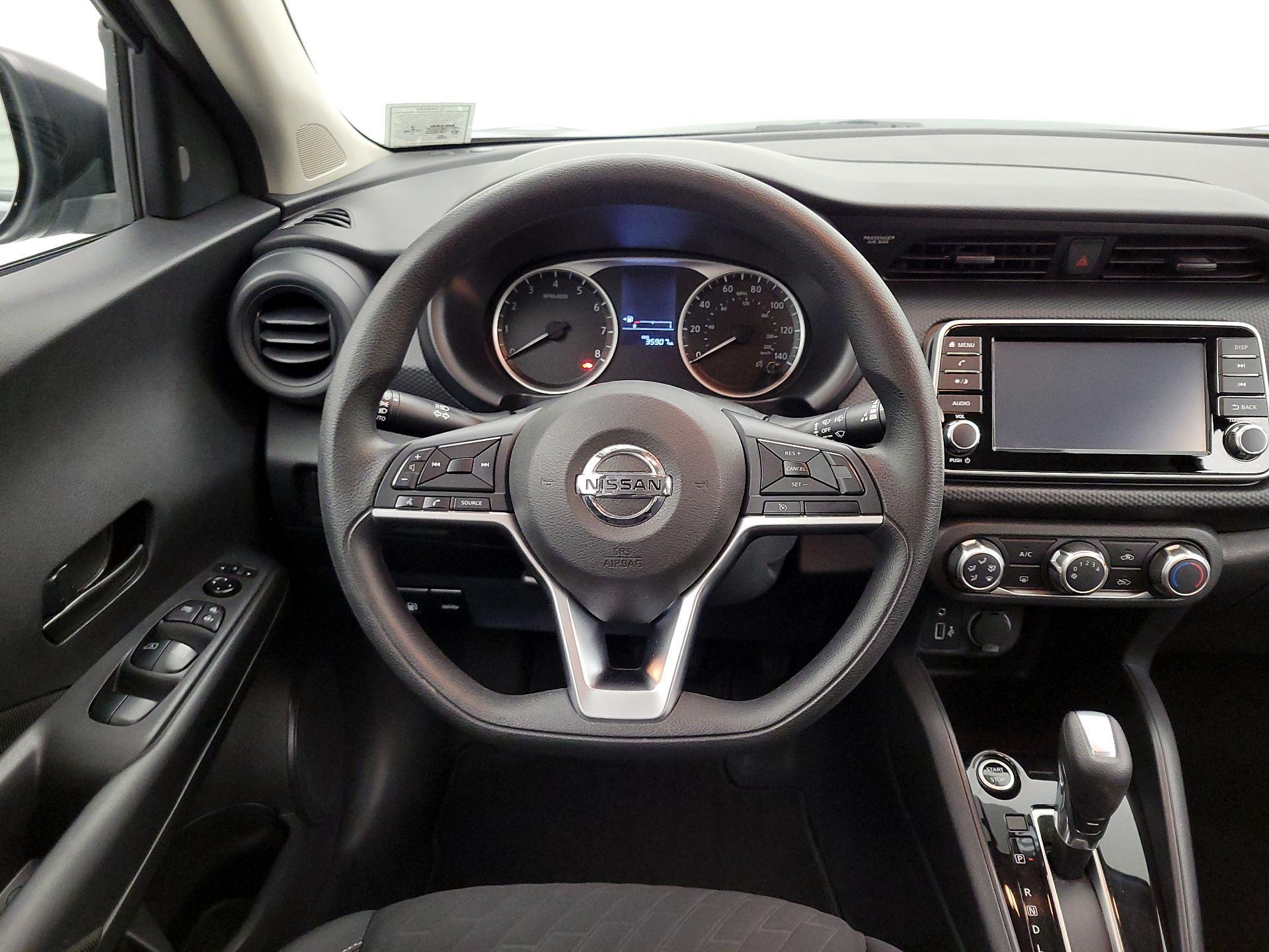 Thumbnail: 2021 Nissan Kicks - 10