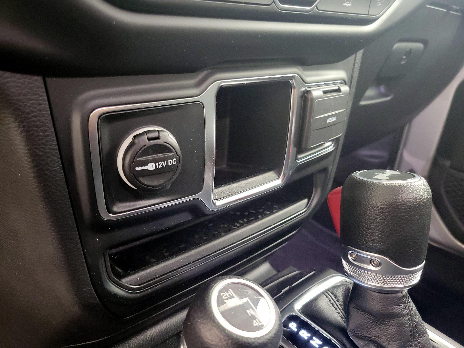 Thumbnail: 2023 Jeep Wrangler - 18