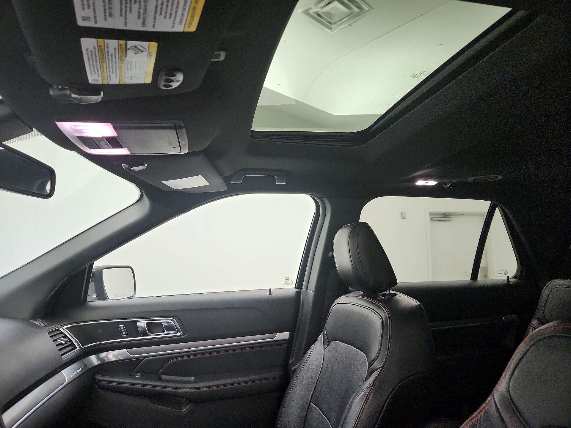 Thumbnail: 2019 Ford Explorer - 20
