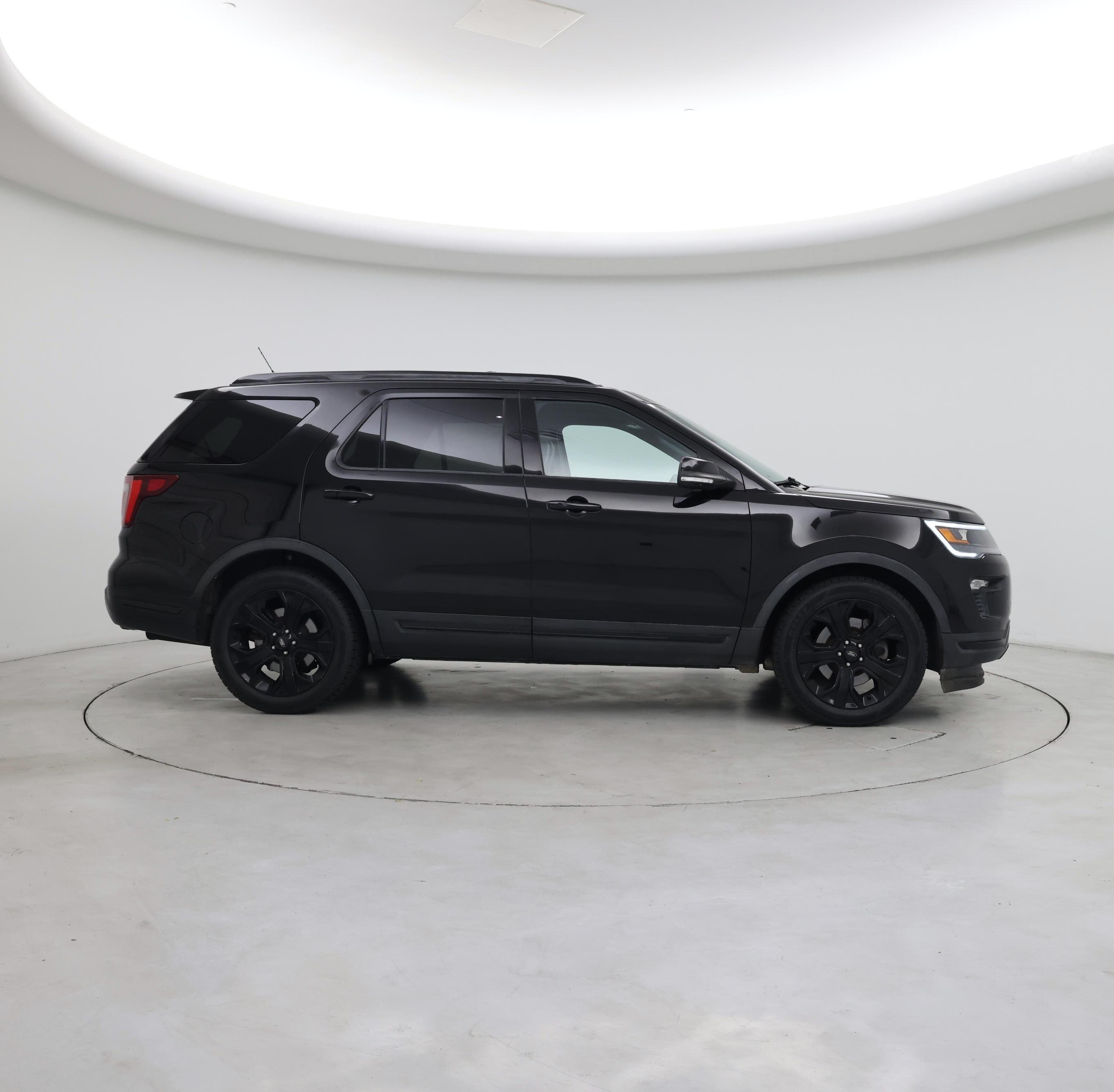Thumbnail: 2019 Ford Explorer - 7