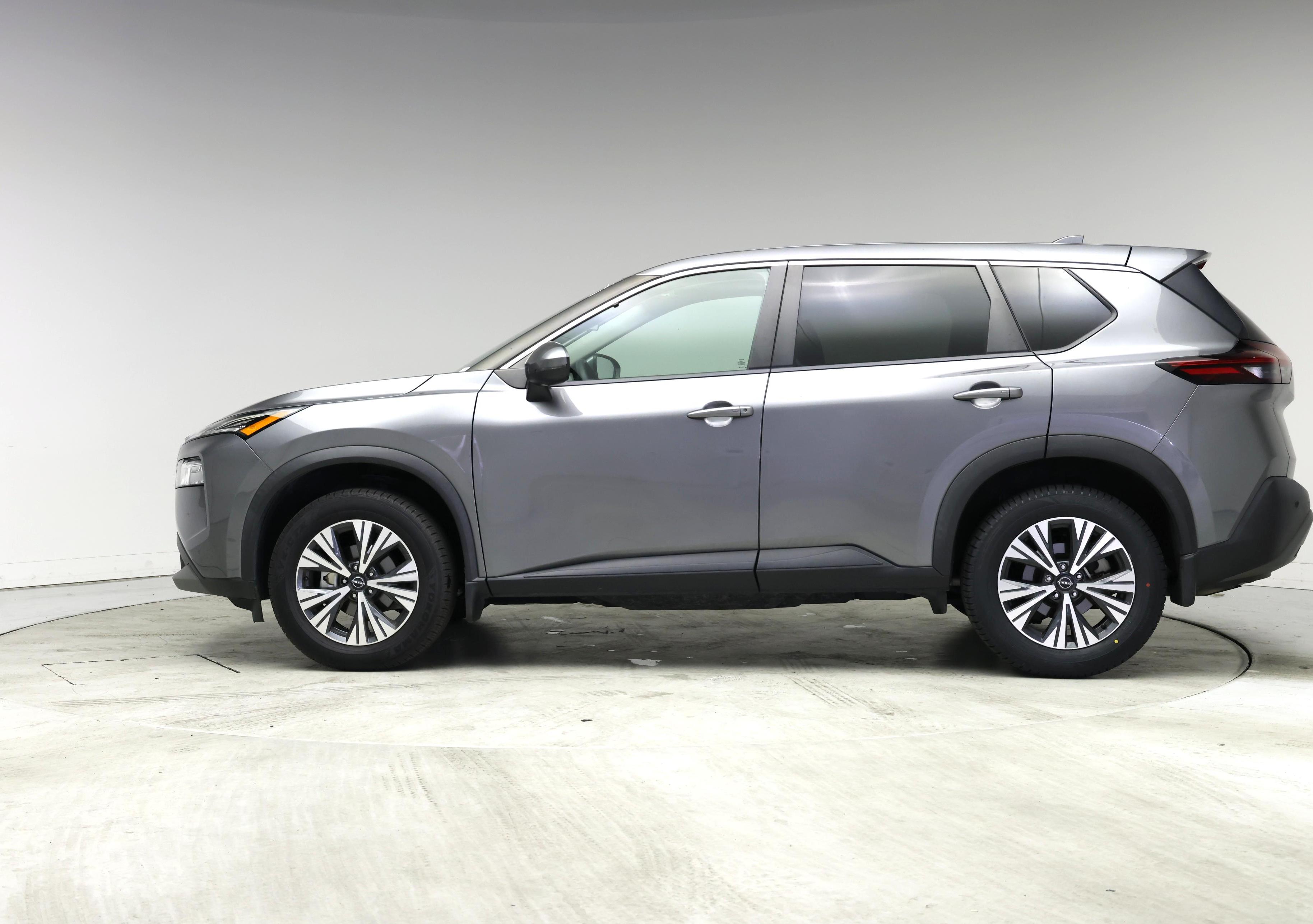 Thumbnail: 2022 Nissan Rogue - 3