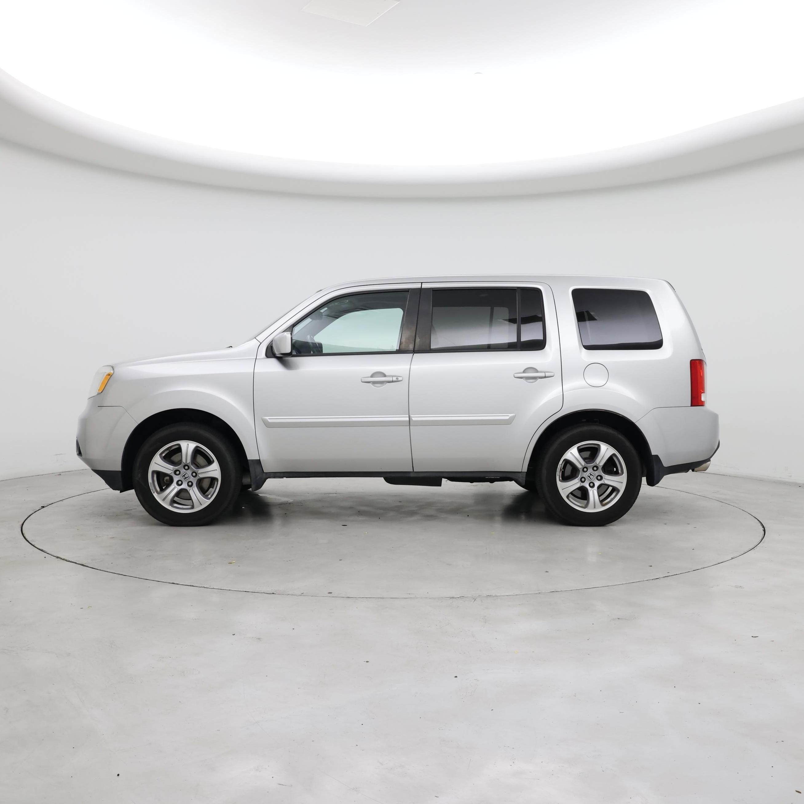 Thumbnail: 2013 Honda Pilot - 3