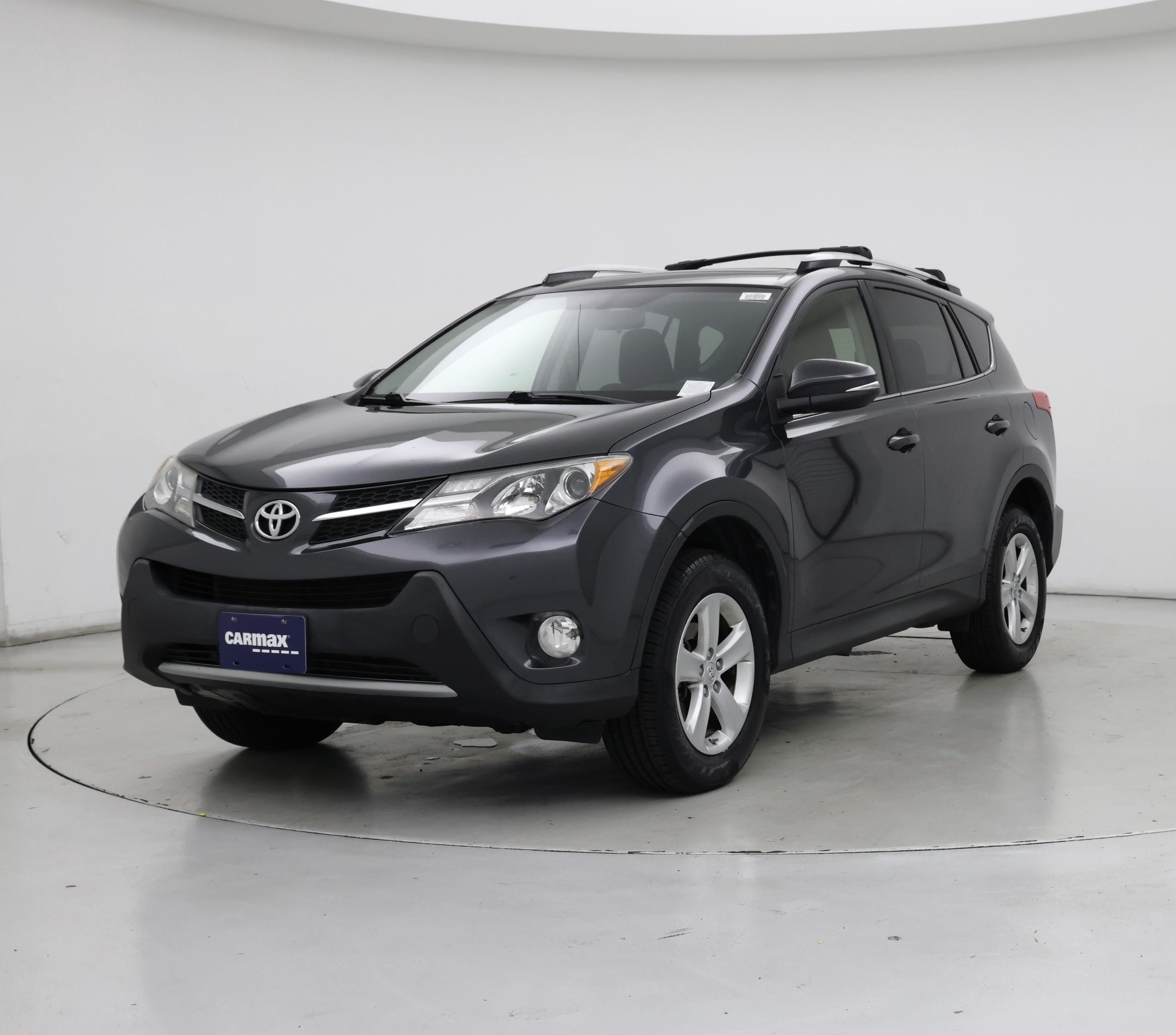 Thumbnail: 2013 Toyota RAV4 - 4