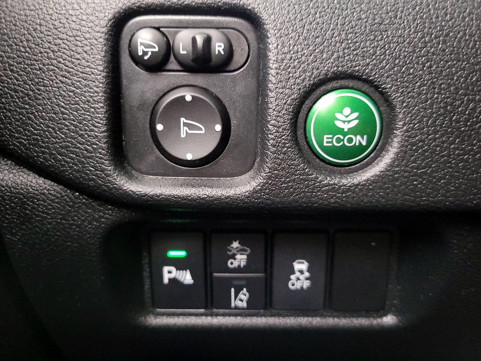 Thumbnail: 2020 Honda Passport - 13