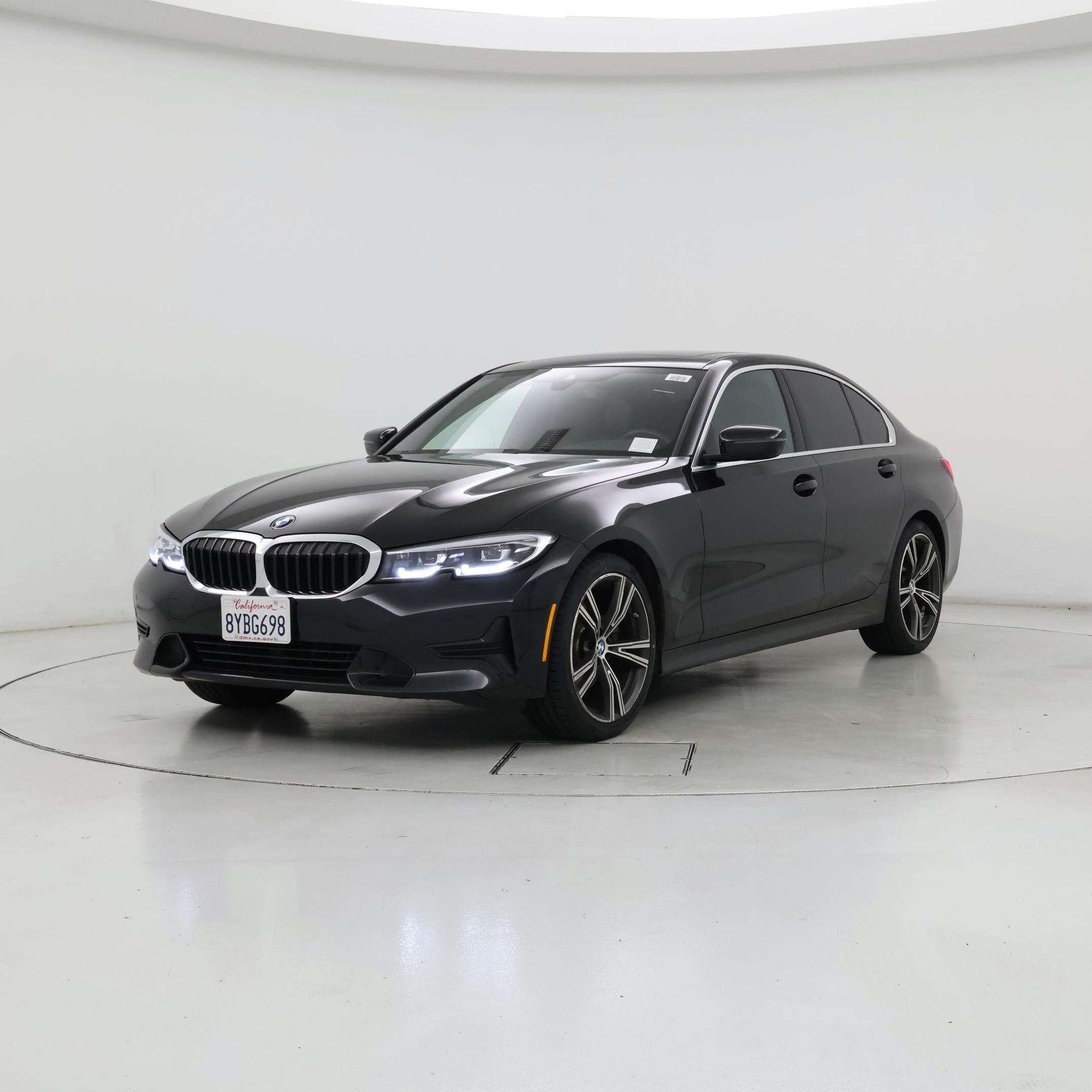 Thumbnail: 2022 BMW 3 Series - 4