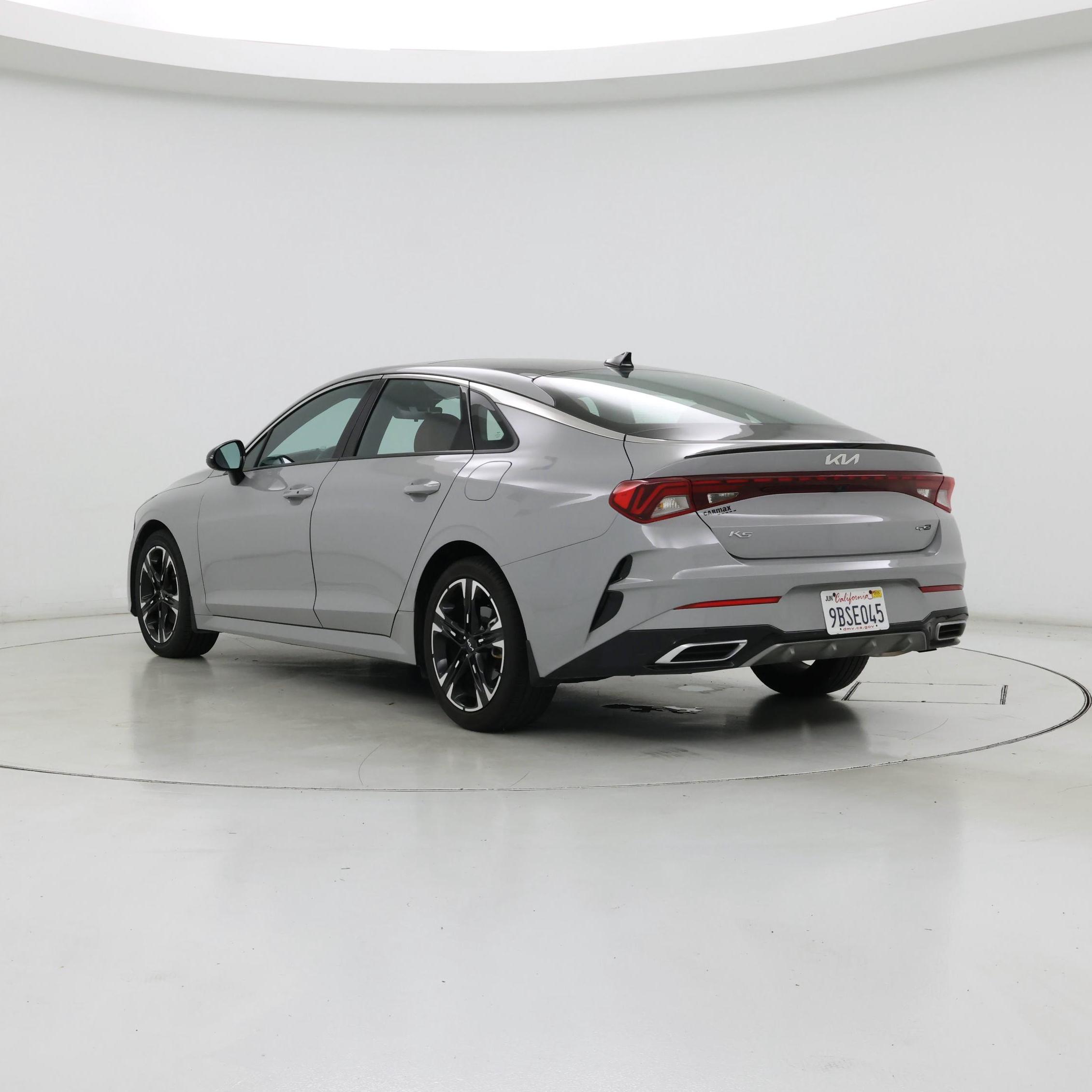 Thumbnail: 2022 Kia K5 - 2