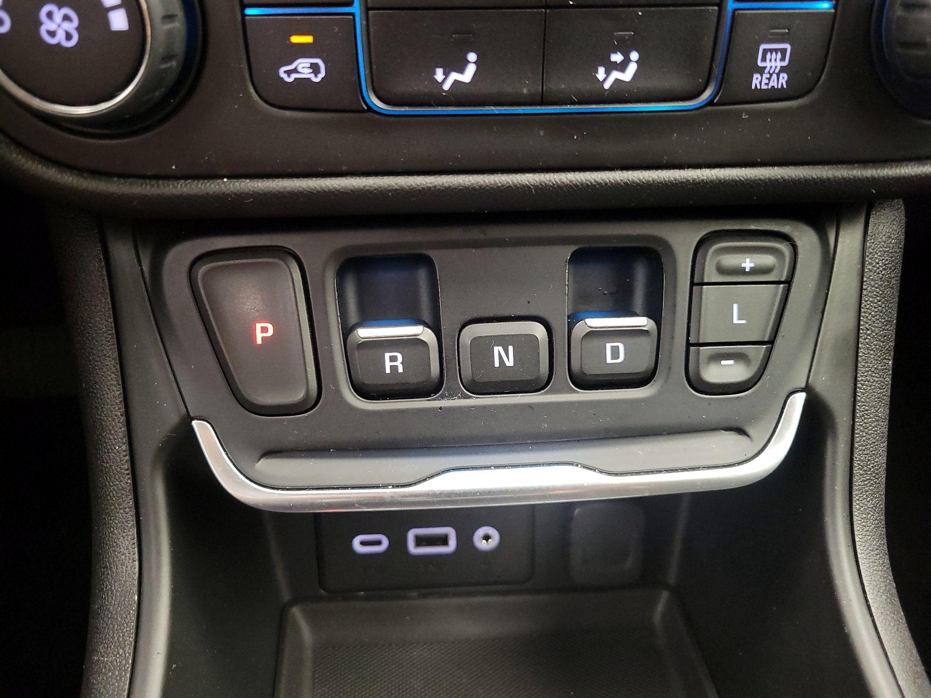 Thumbnail: 2018 GMC Terrain - 17