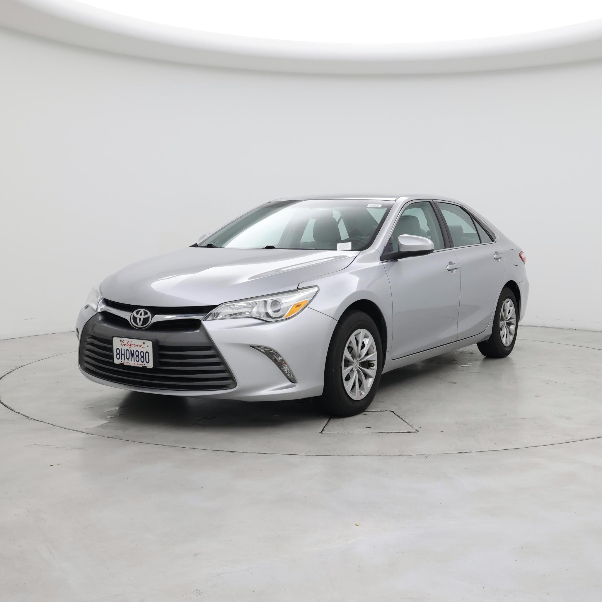 Thumbnail: 2016 Toyota Camry - 4