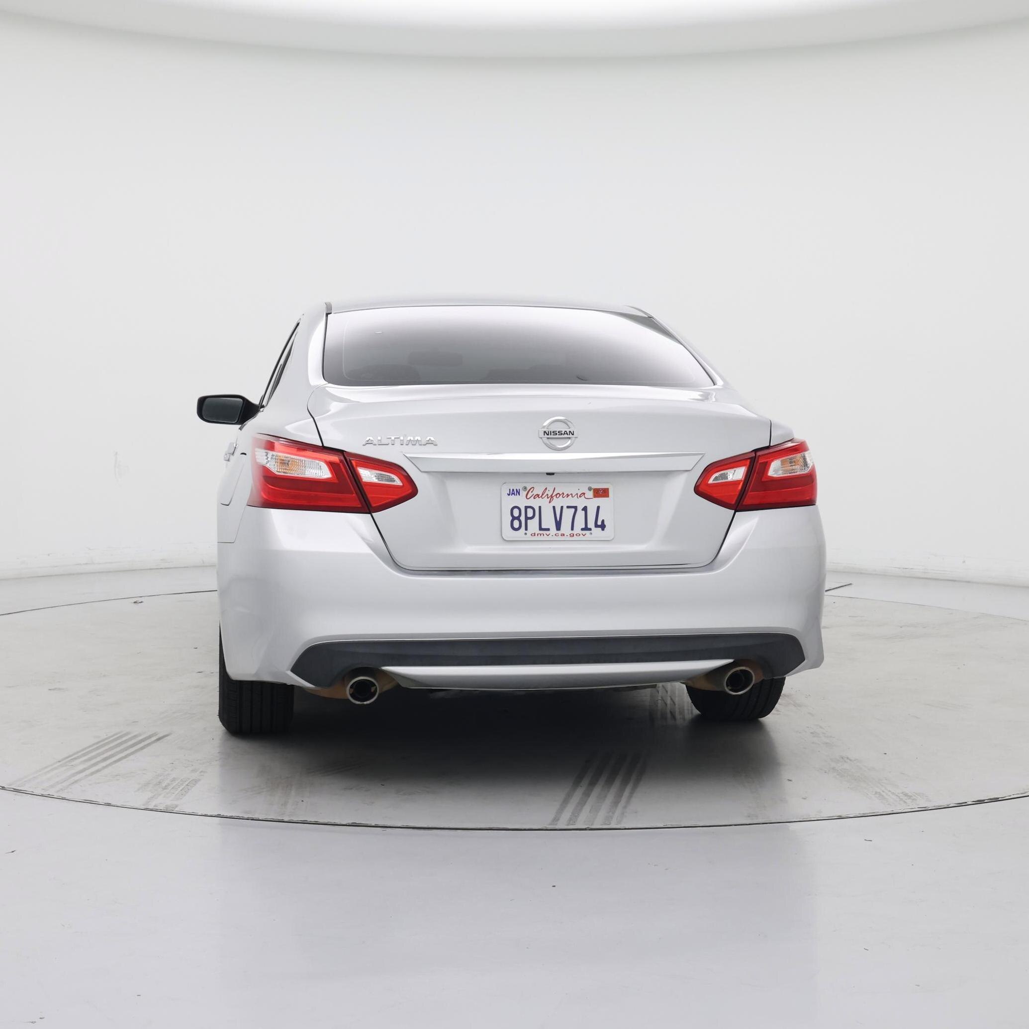 Thumbnail: 2017 Nissan Altima - 6
