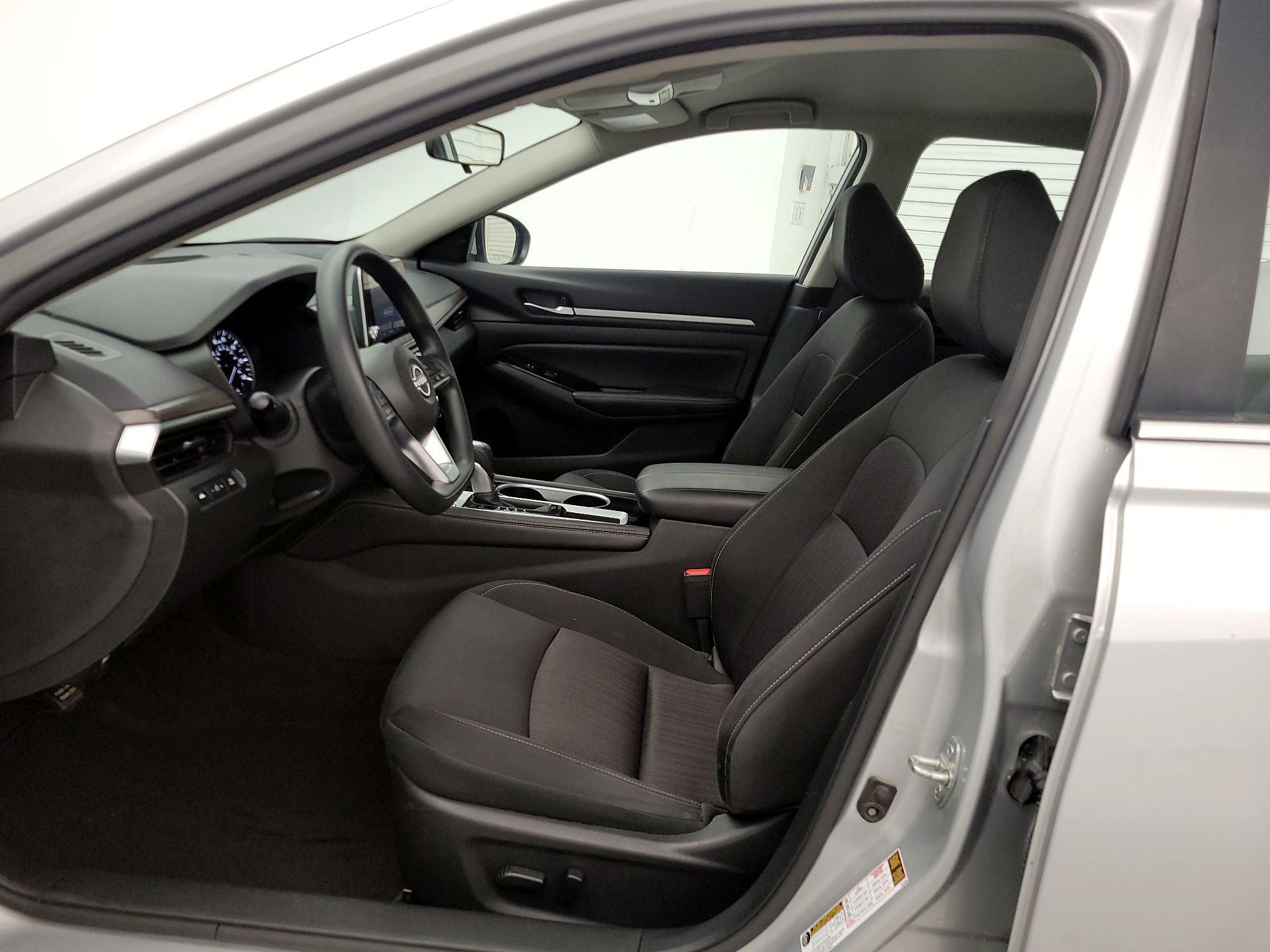 Thumbnail: 2023 Nissan Altima - 11