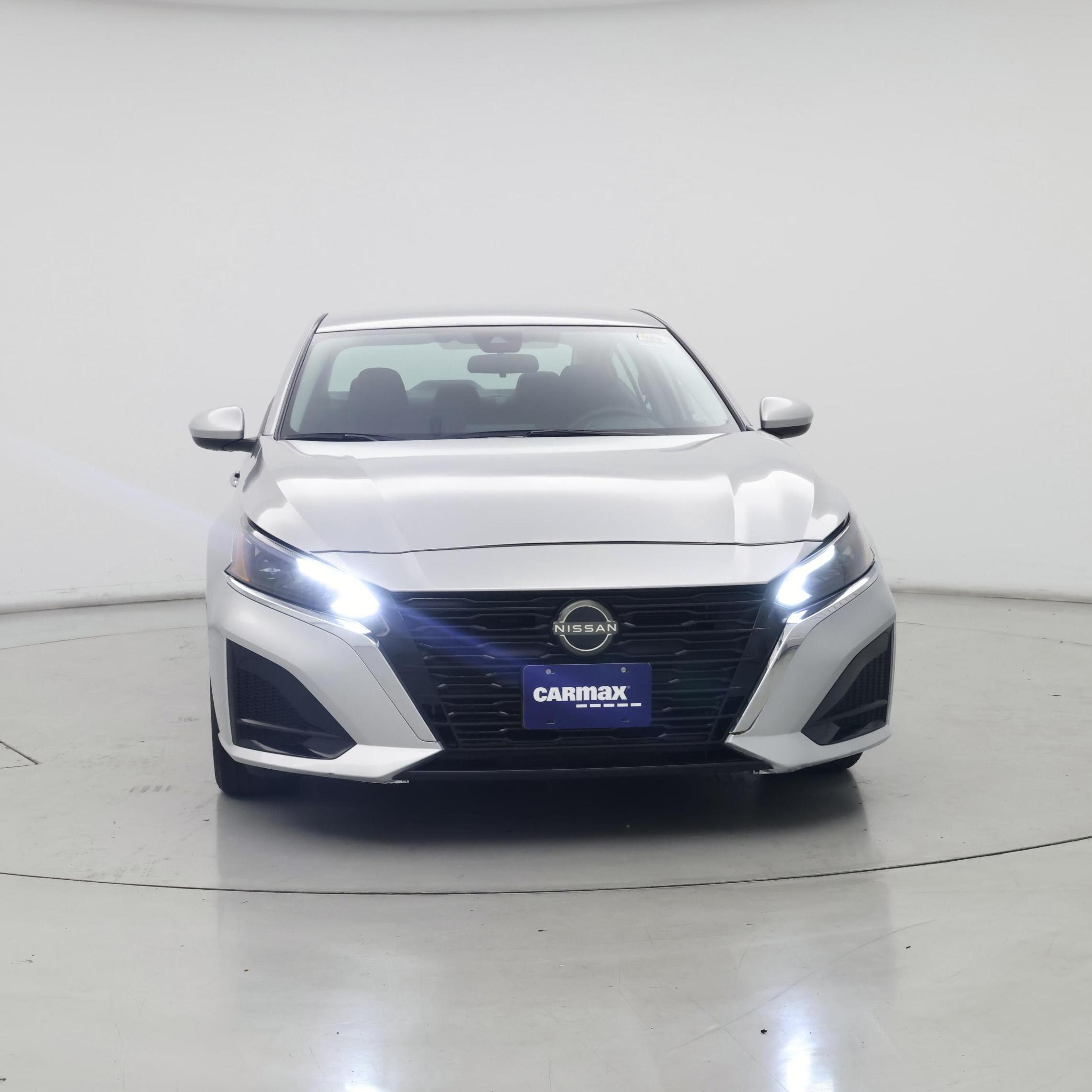 Thumbnail: 2023 Nissan Altima - 5