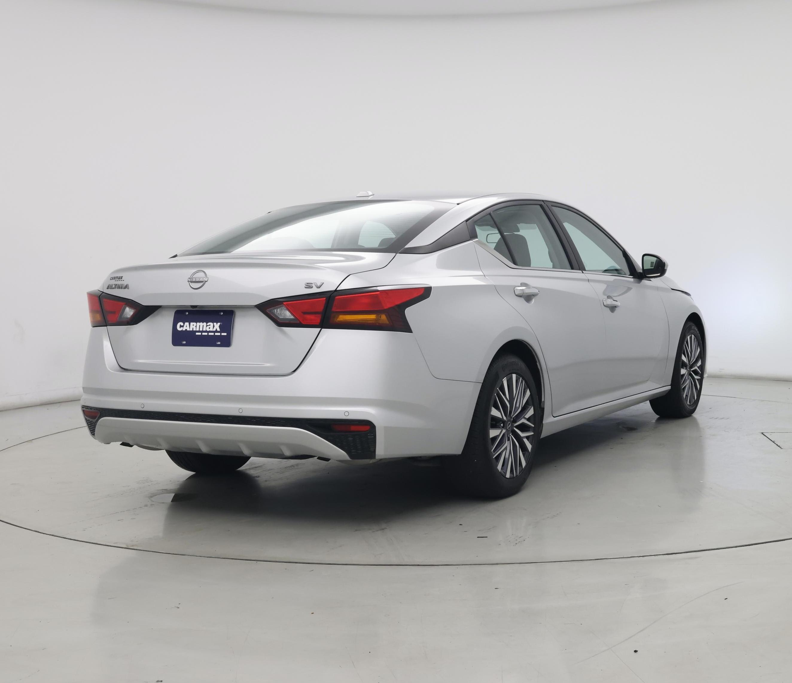 Thumbnail: 2023 Nissan Altima - 8