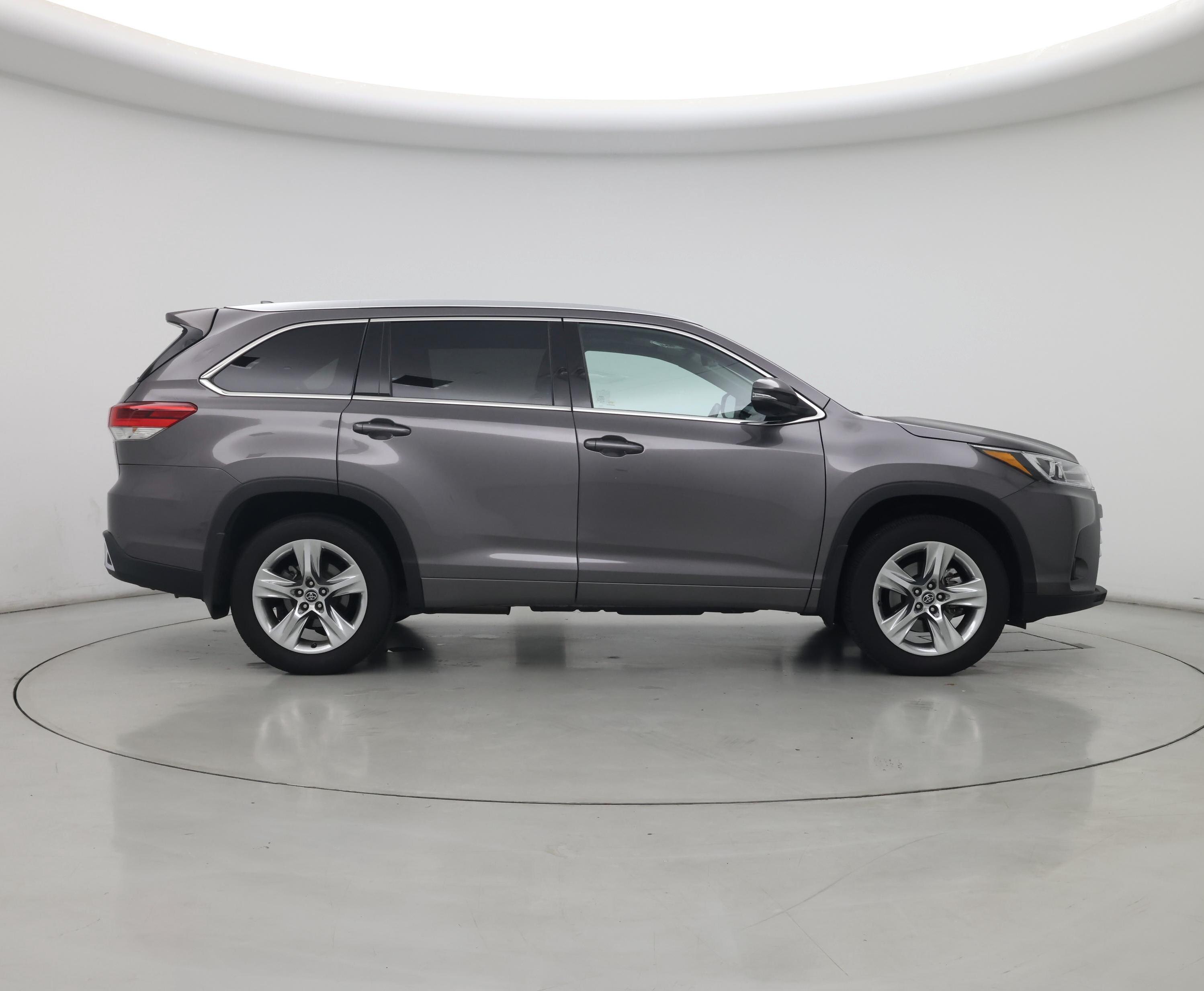 Thumbnail: 2018 Toyota Highlander - 7
