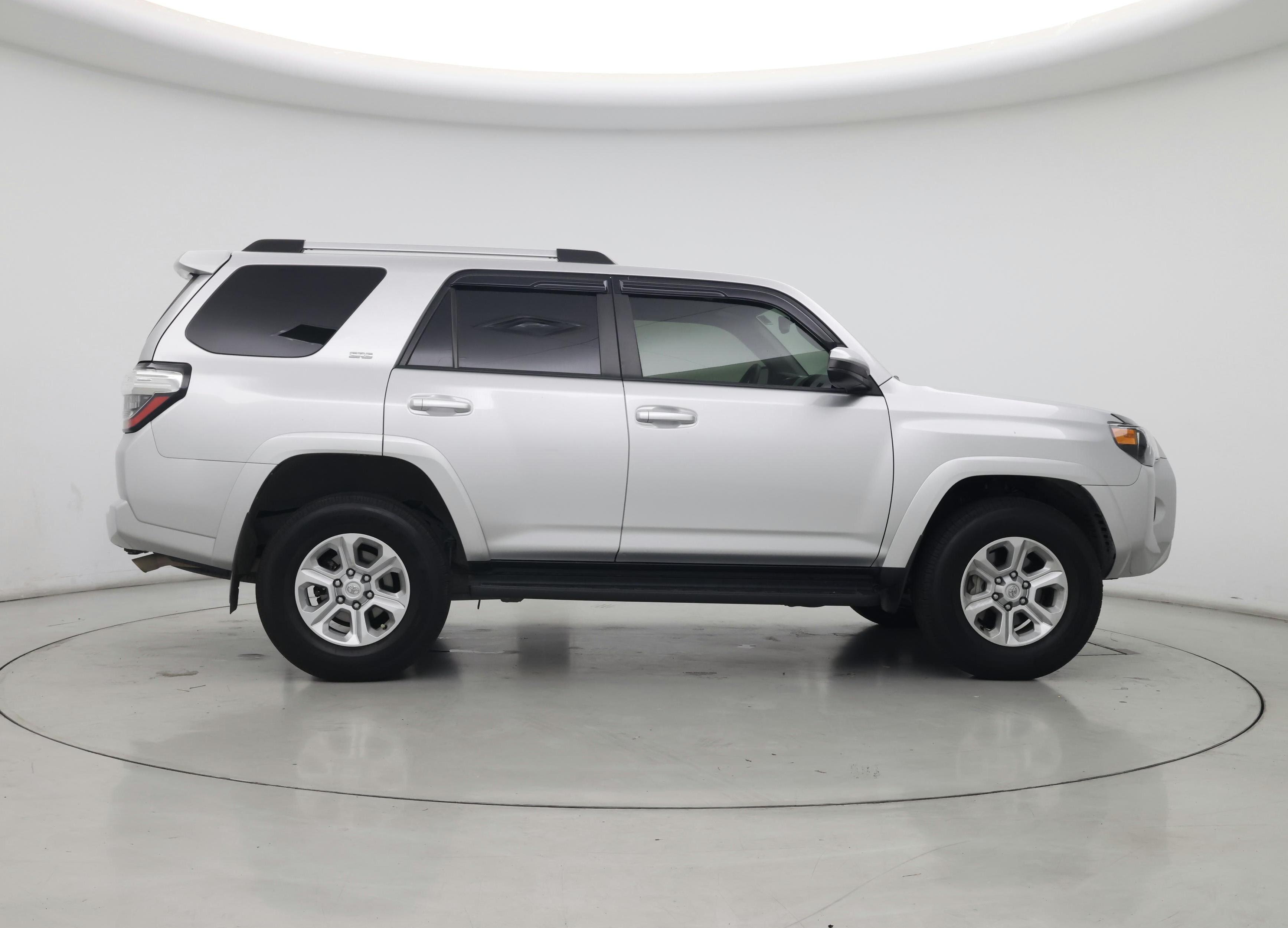 Thumbnail: 2023 Toyota 4Runner - 7