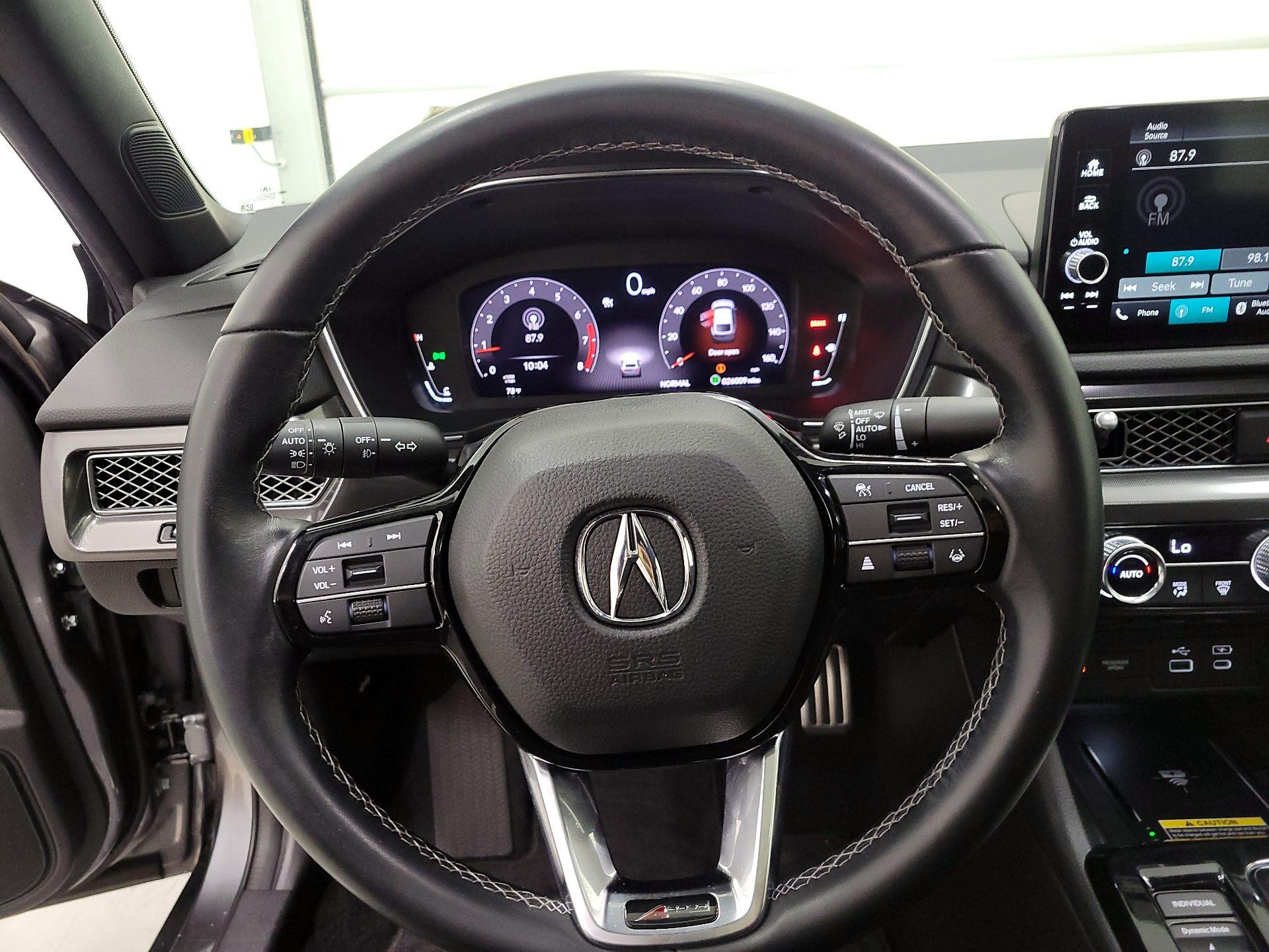 Thumbnail: 2023 Acura Integra - 10