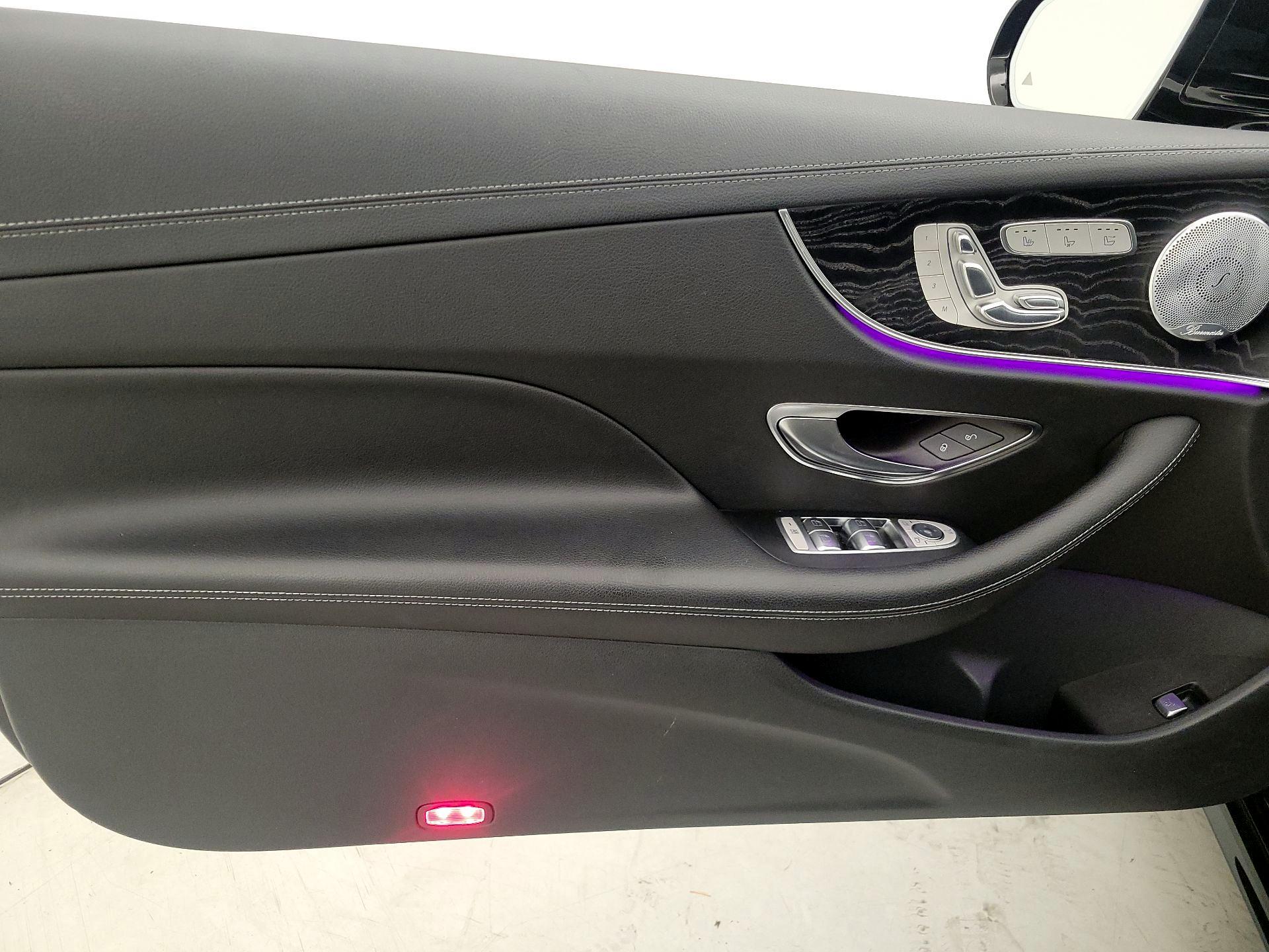 Thumbnail: 2018 Mercedes-Benz E-Class - 12