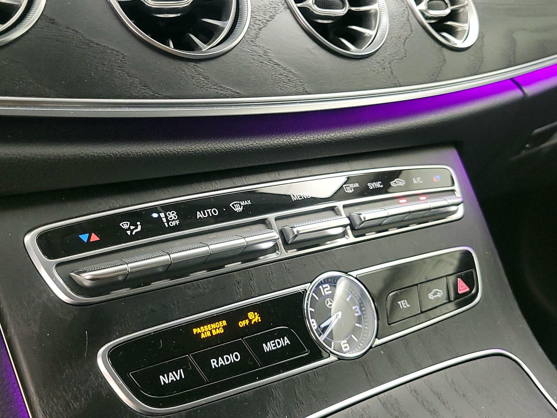 Thumbnail: 2018 Mercedes-Benz E-Class - 17