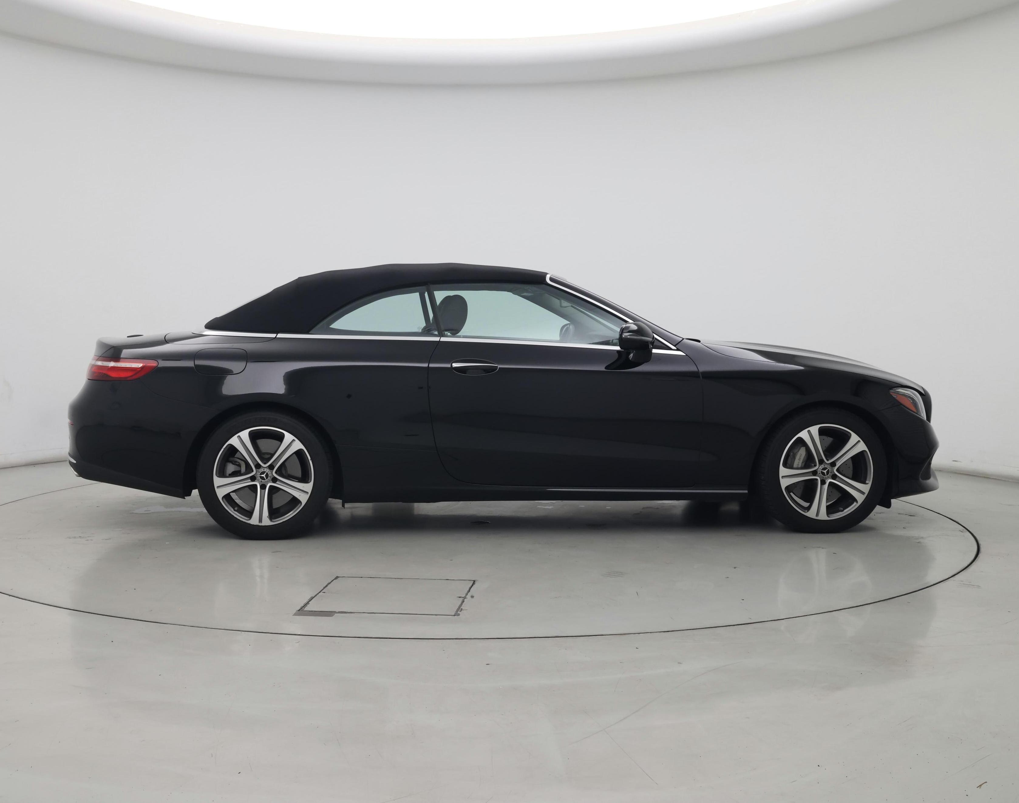 Thumbnail: 2018 Mercedes-Benz E-Class - 7