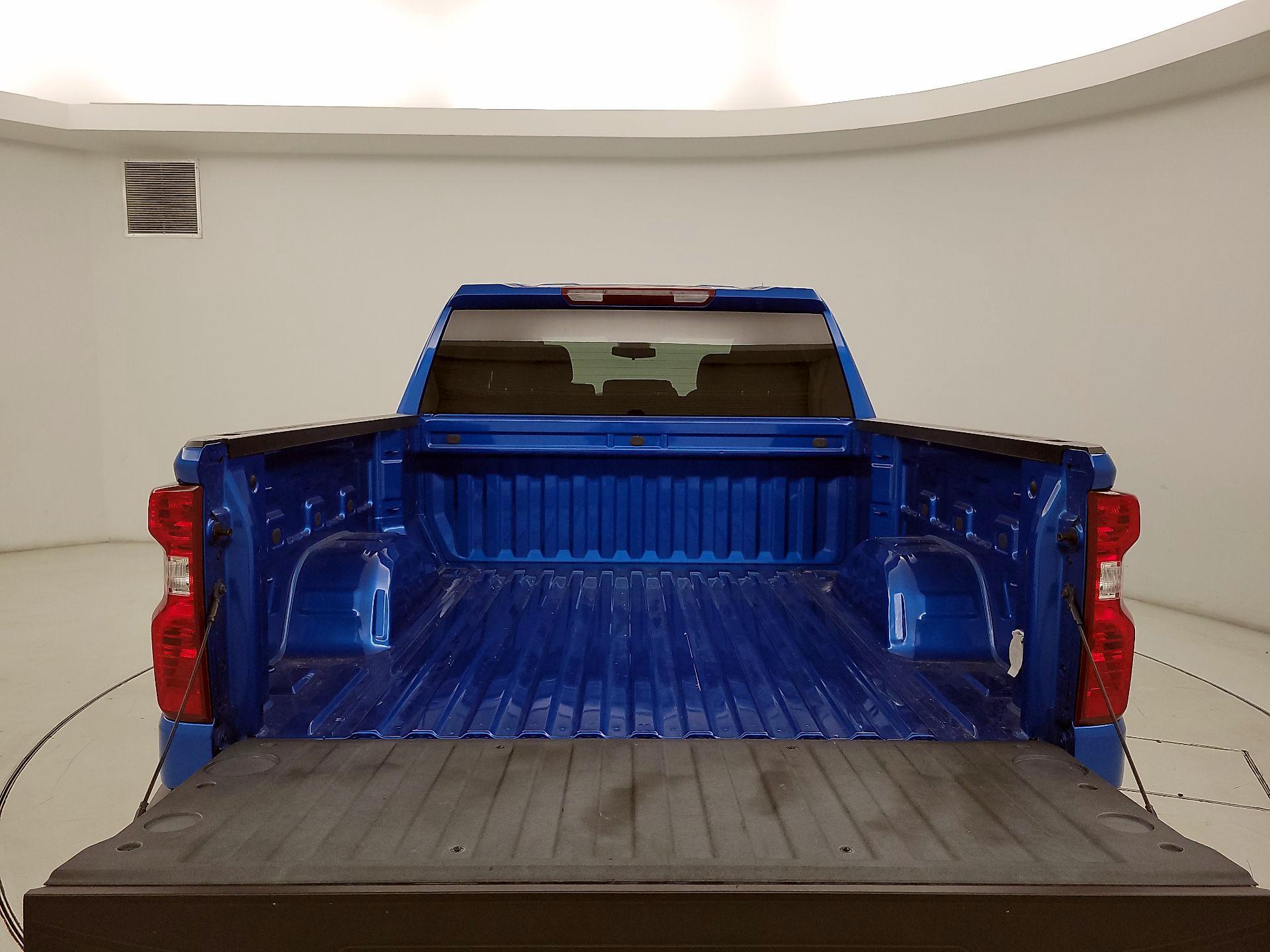 Thumbnail: 2023 Chevrolet Silverado 1500 - 20