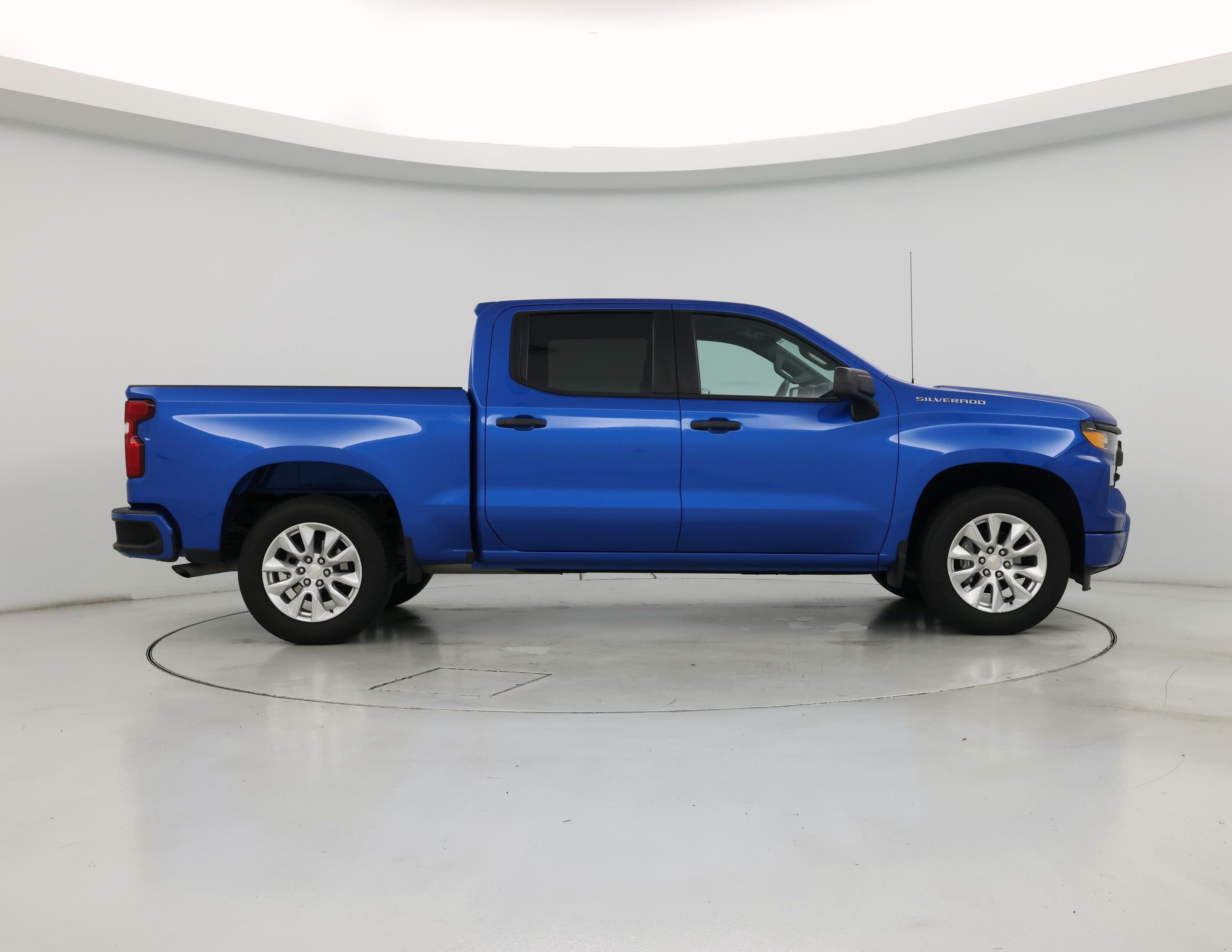 Thumbnail: 2023 Chevrolet Silverado 1500 - 7