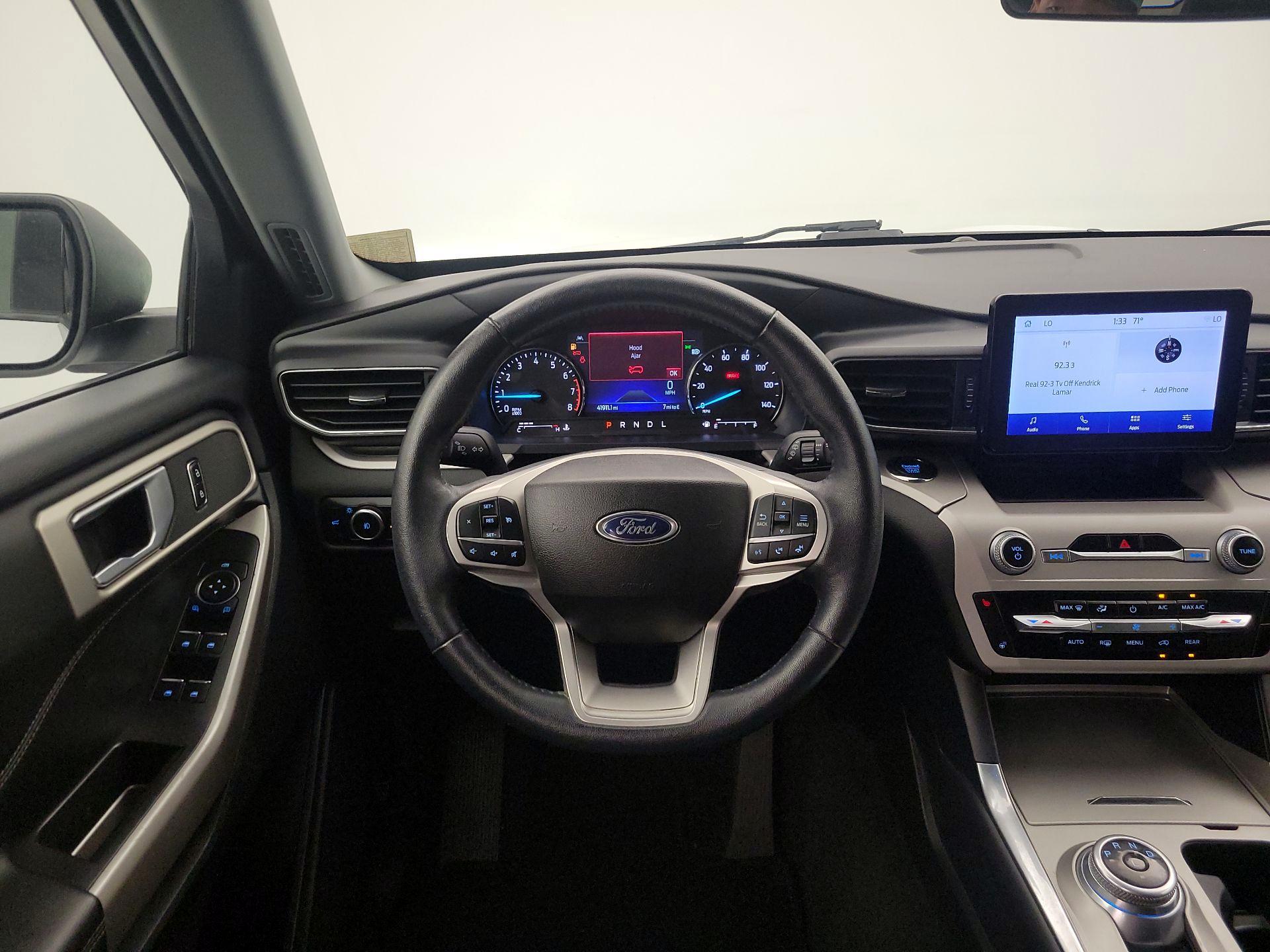 Thumbnail: 2023 Ford Explorer - 10