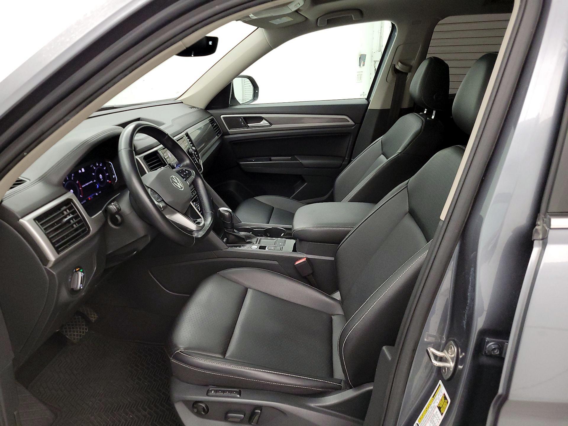 Thumbnail: 2021 Volkswagen Atlas - 11