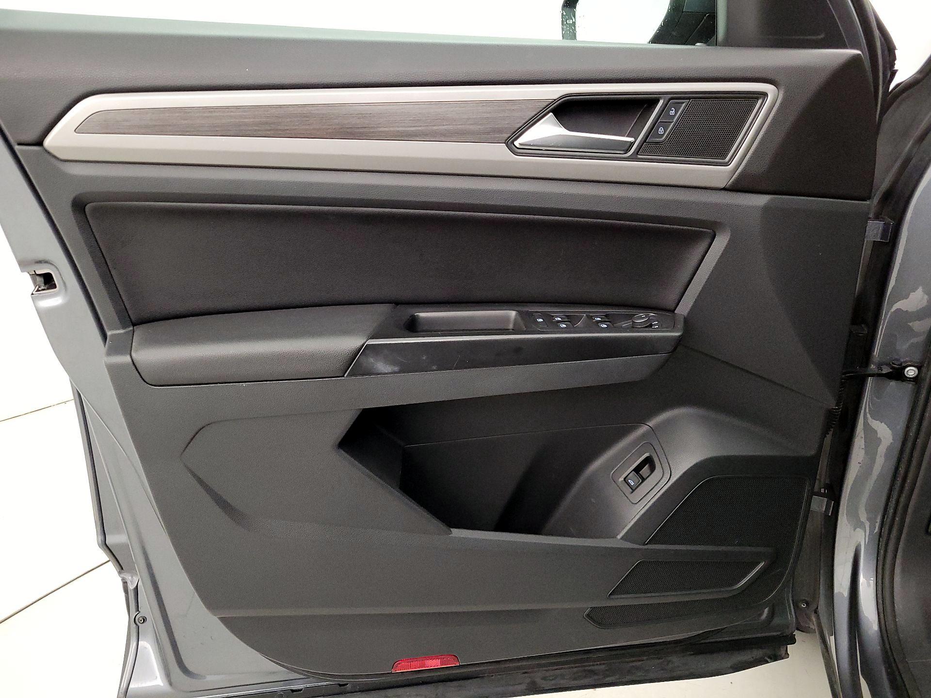 Thumbnail: 2021 Volkswagen Atlas - 12