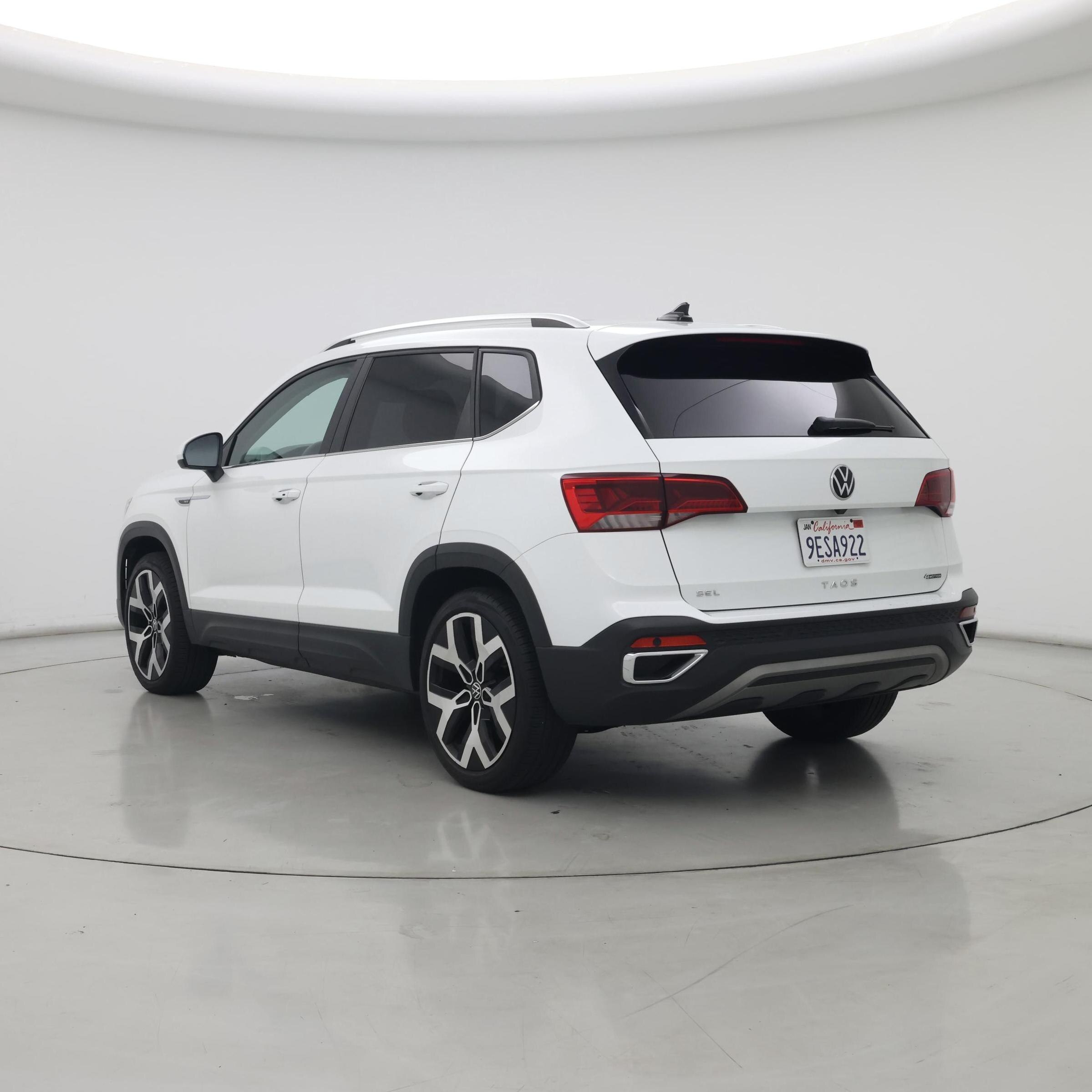 Thumbnail: 2023 Volkswagen Taos - 2