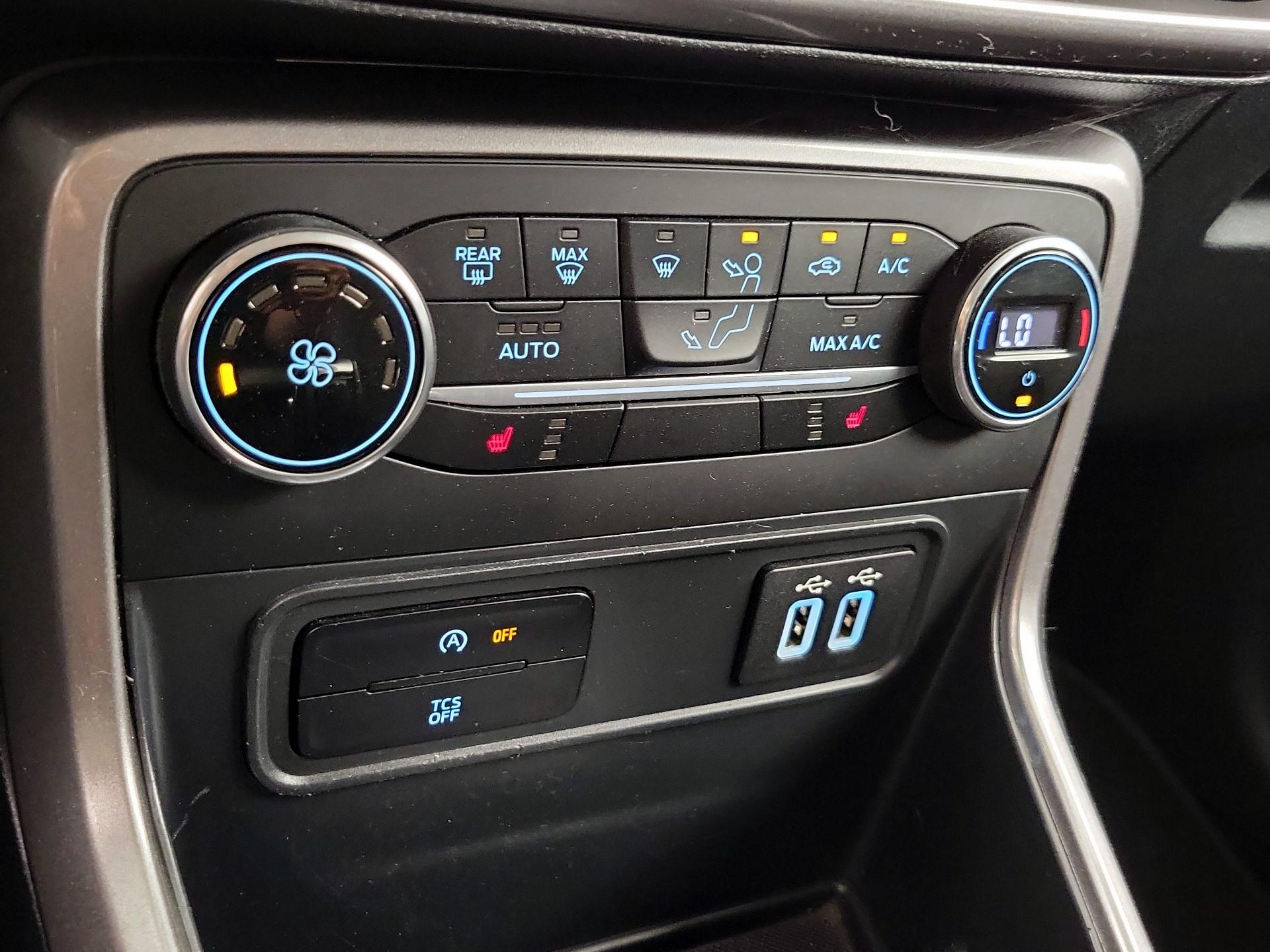 Thumbnail: 2019 Ford EcoSport - 19