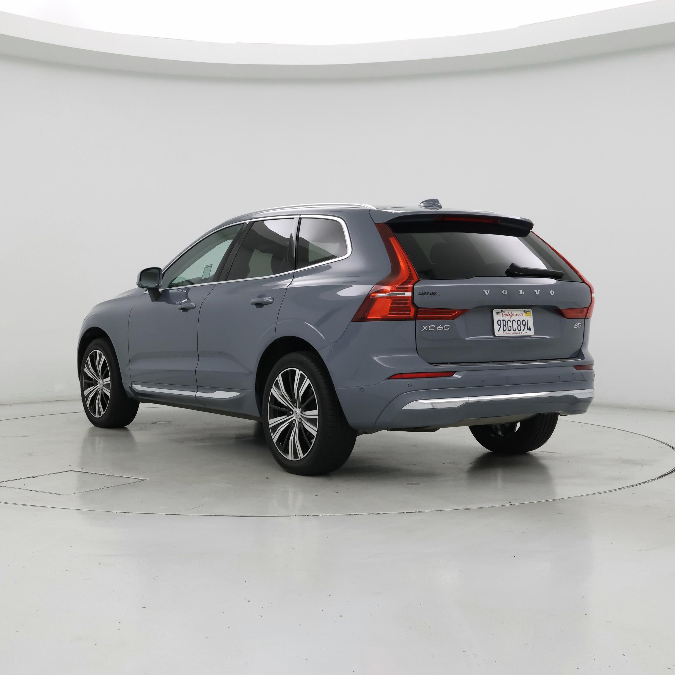 Thumbnail: 2022 Volvo XC60 - 2