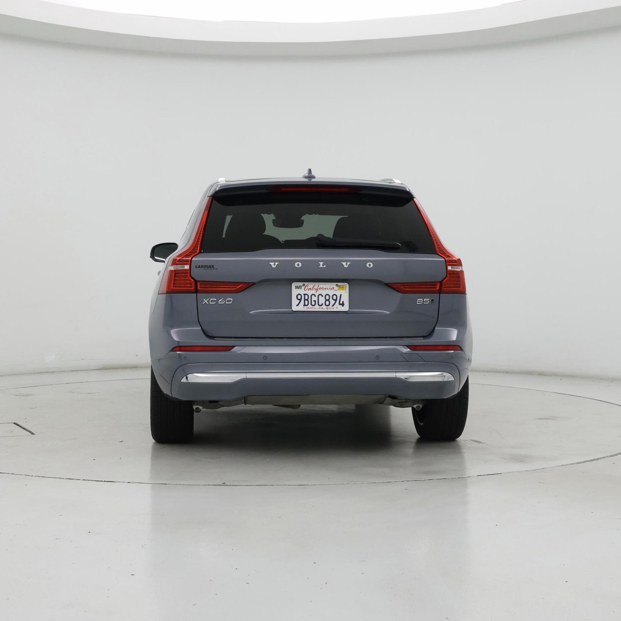 Thumbnail: 2022 Volvo XC60 - 6