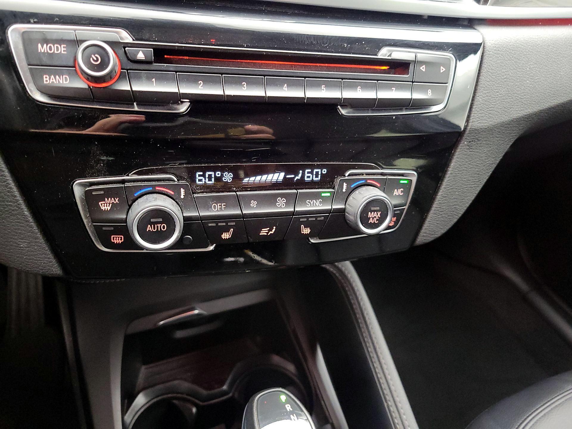 Thumbnail: 2017 BMW X1 - 15