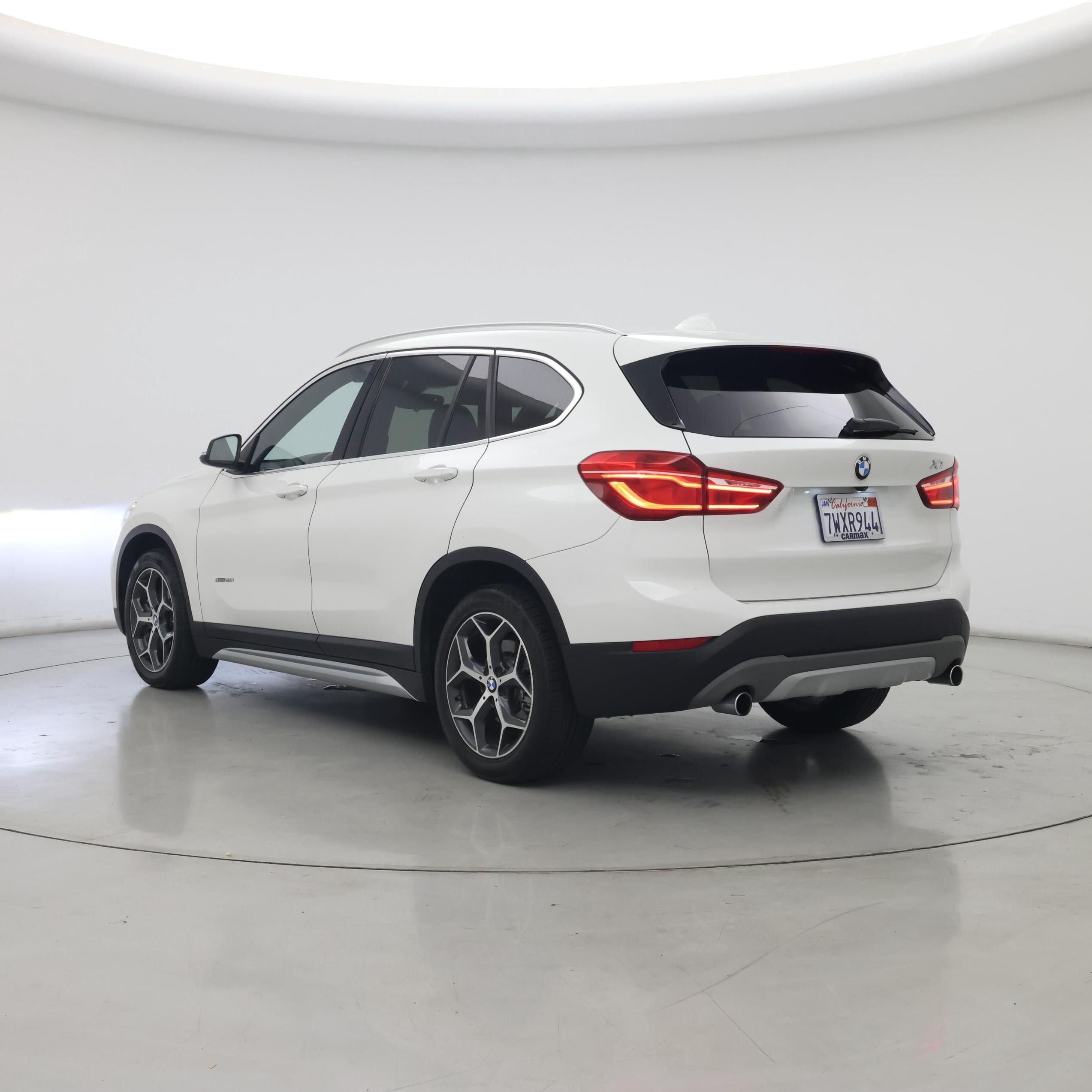 Thumbnail: 2017 BMW X1 - 2