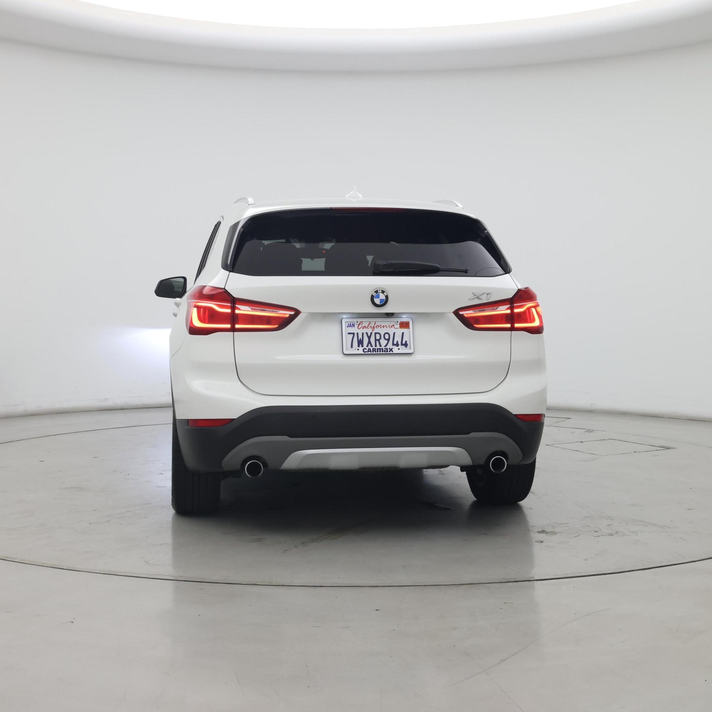 Thumbnail: 2017 BMW X1 - 6