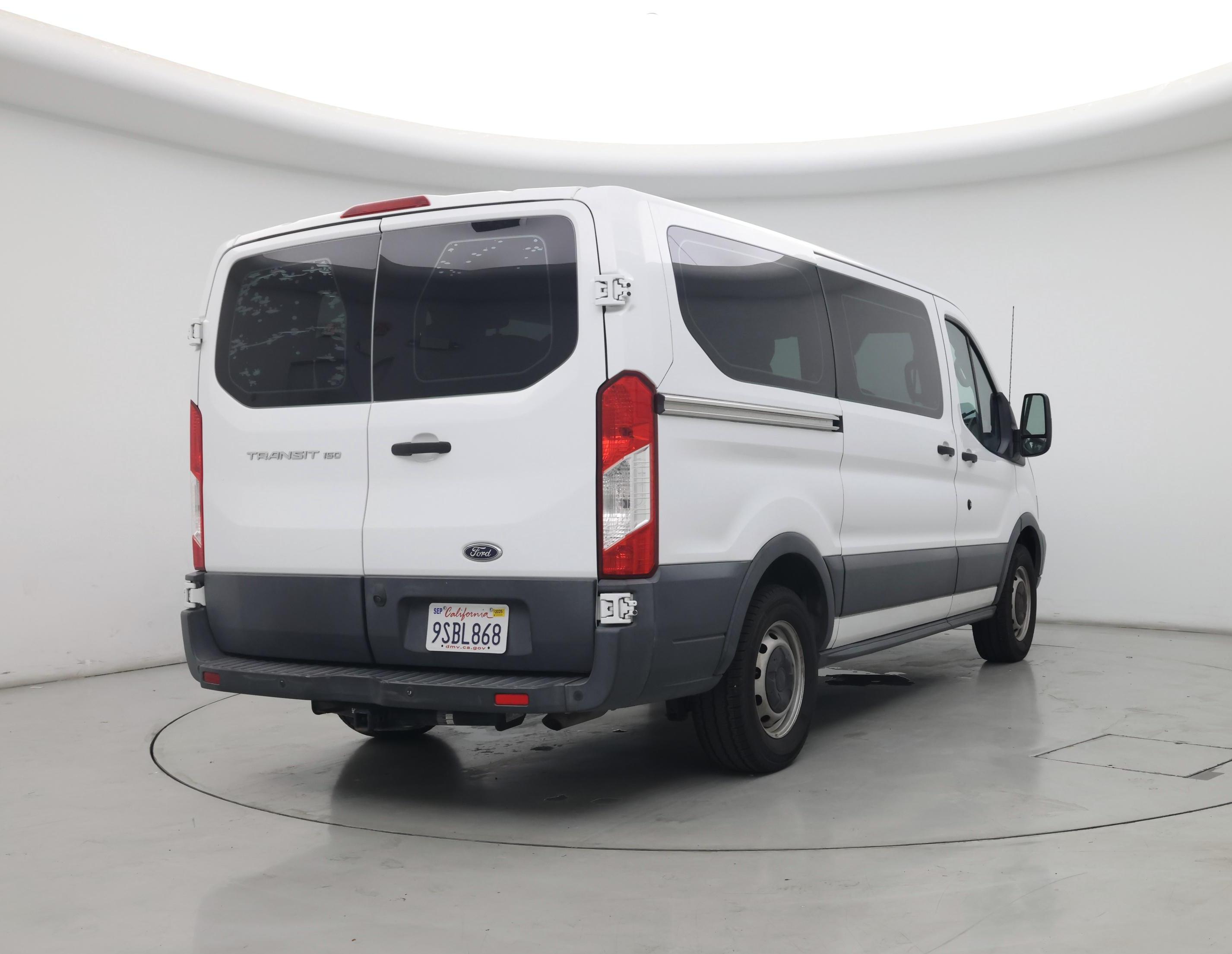 Thumbnail: 2016 Ford Transit Series - 8
