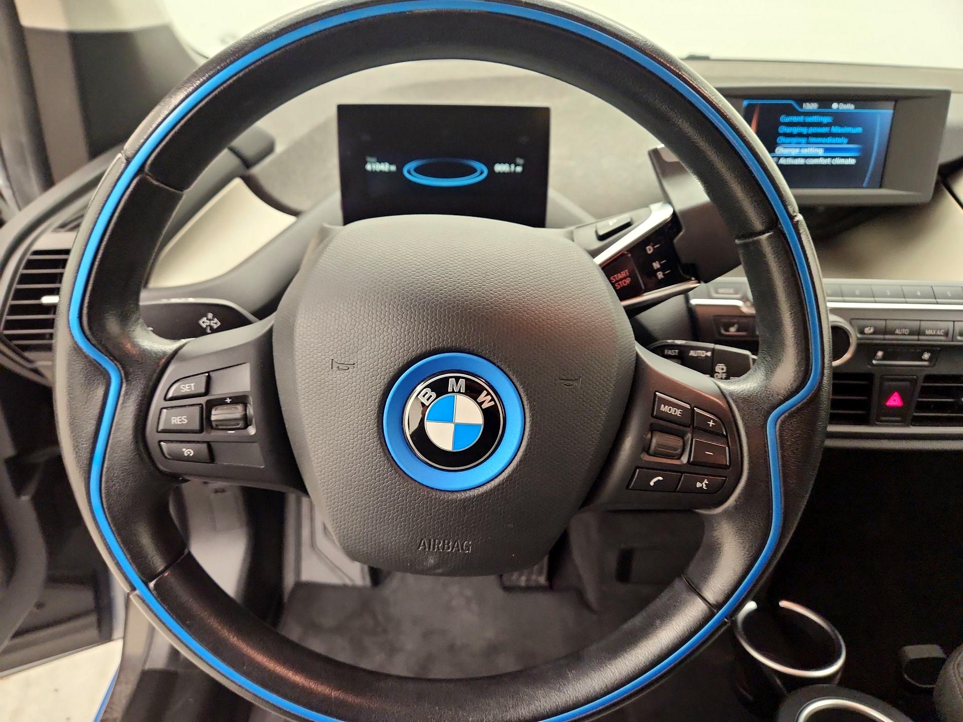 Thumbnail: 2017 BMW i3 - 10