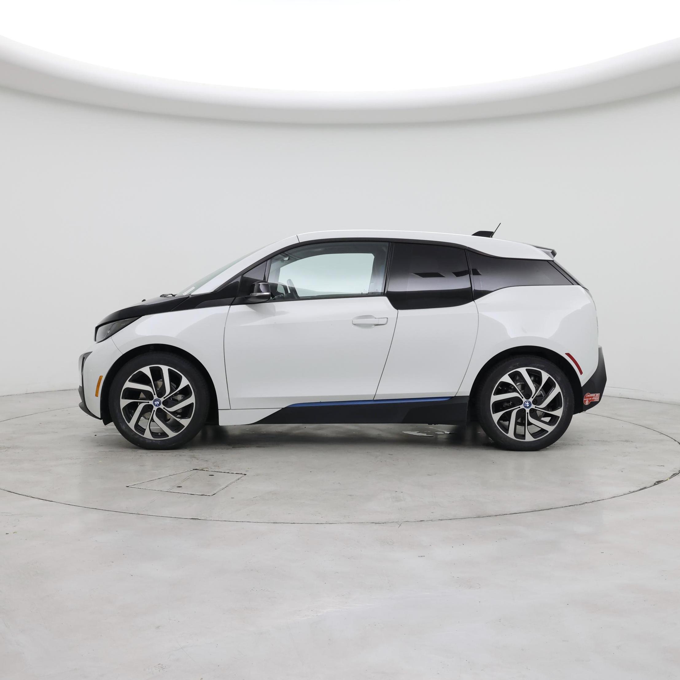 Thumbnail: 2017 BMW i3 - 3