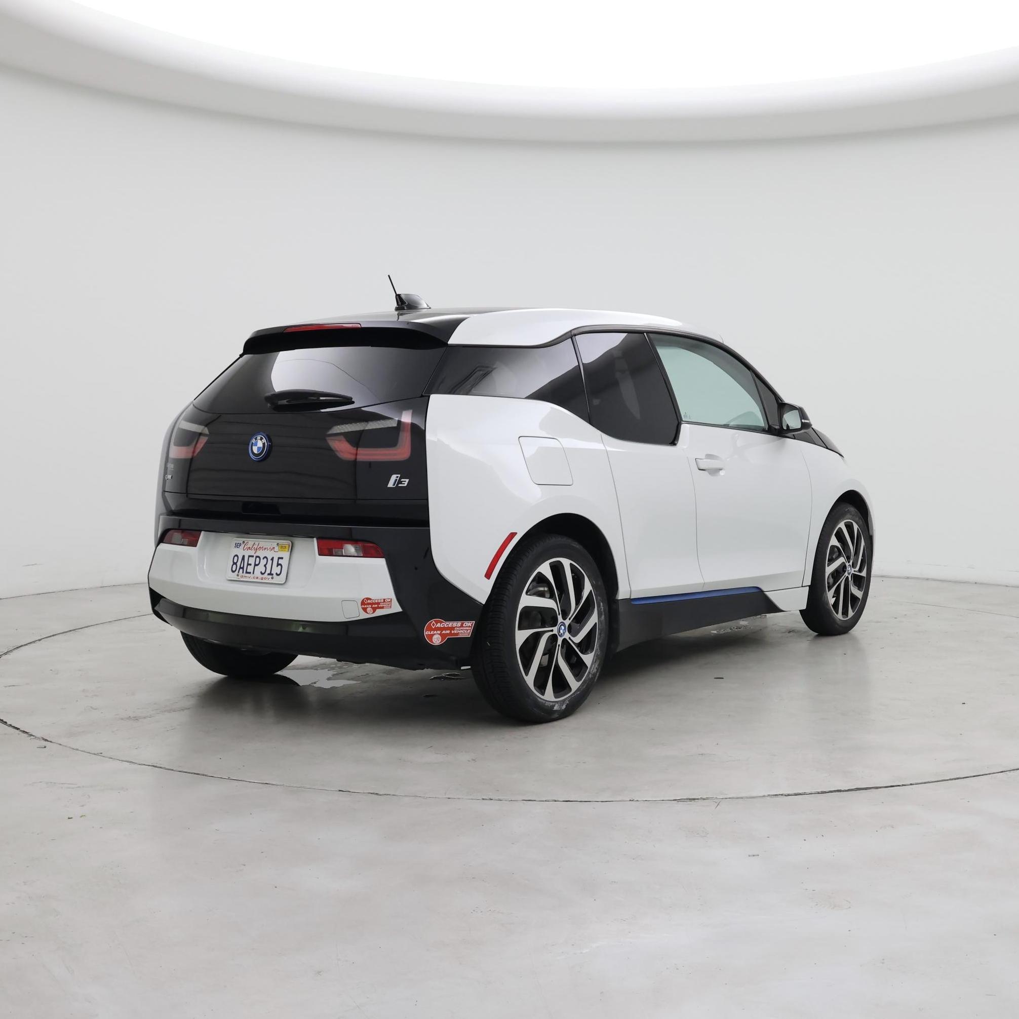 Thumbnail: 2017 BMW i3 - 8