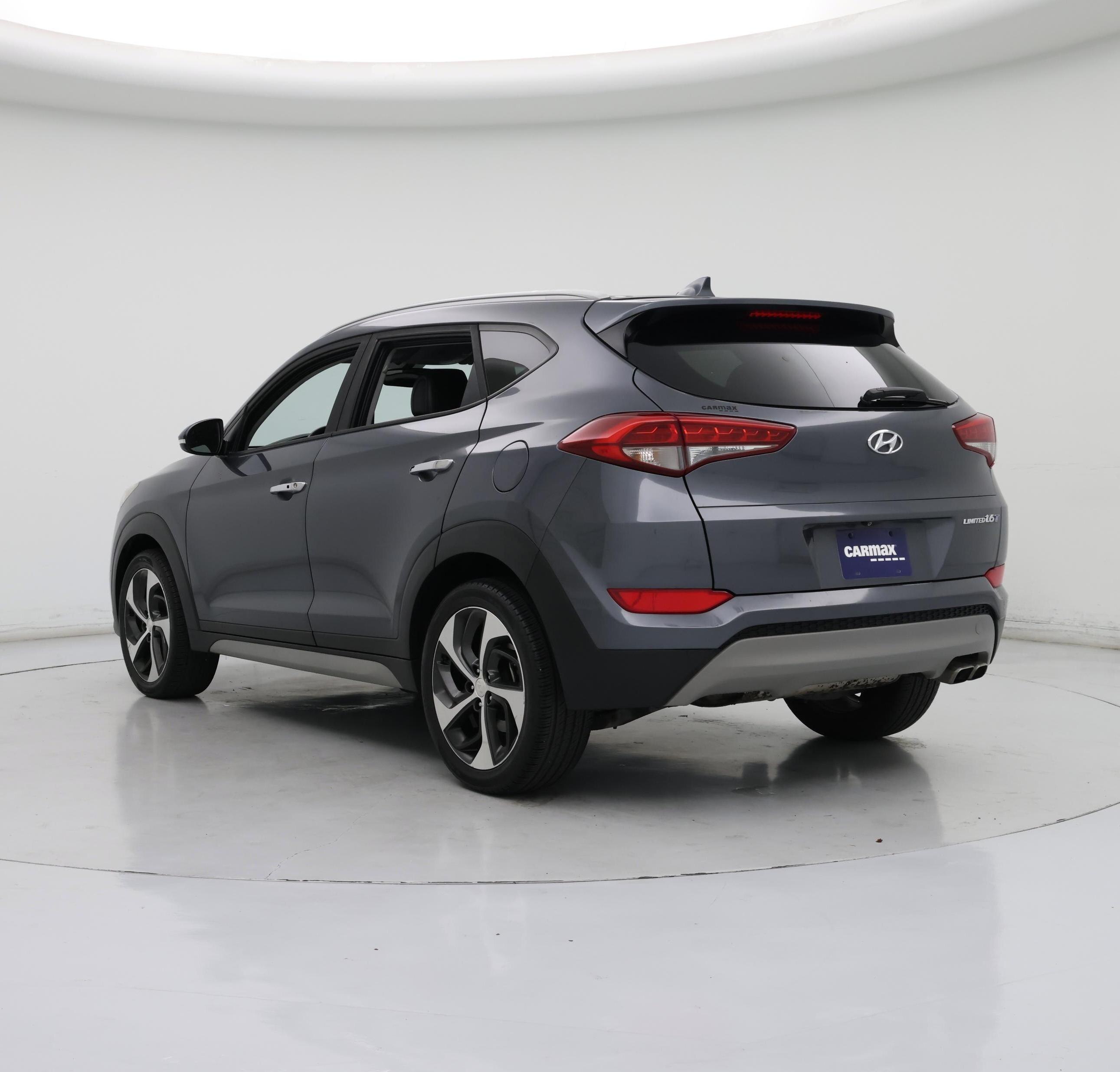 Thumbnail: 2017 Hyundai Tucson - 2