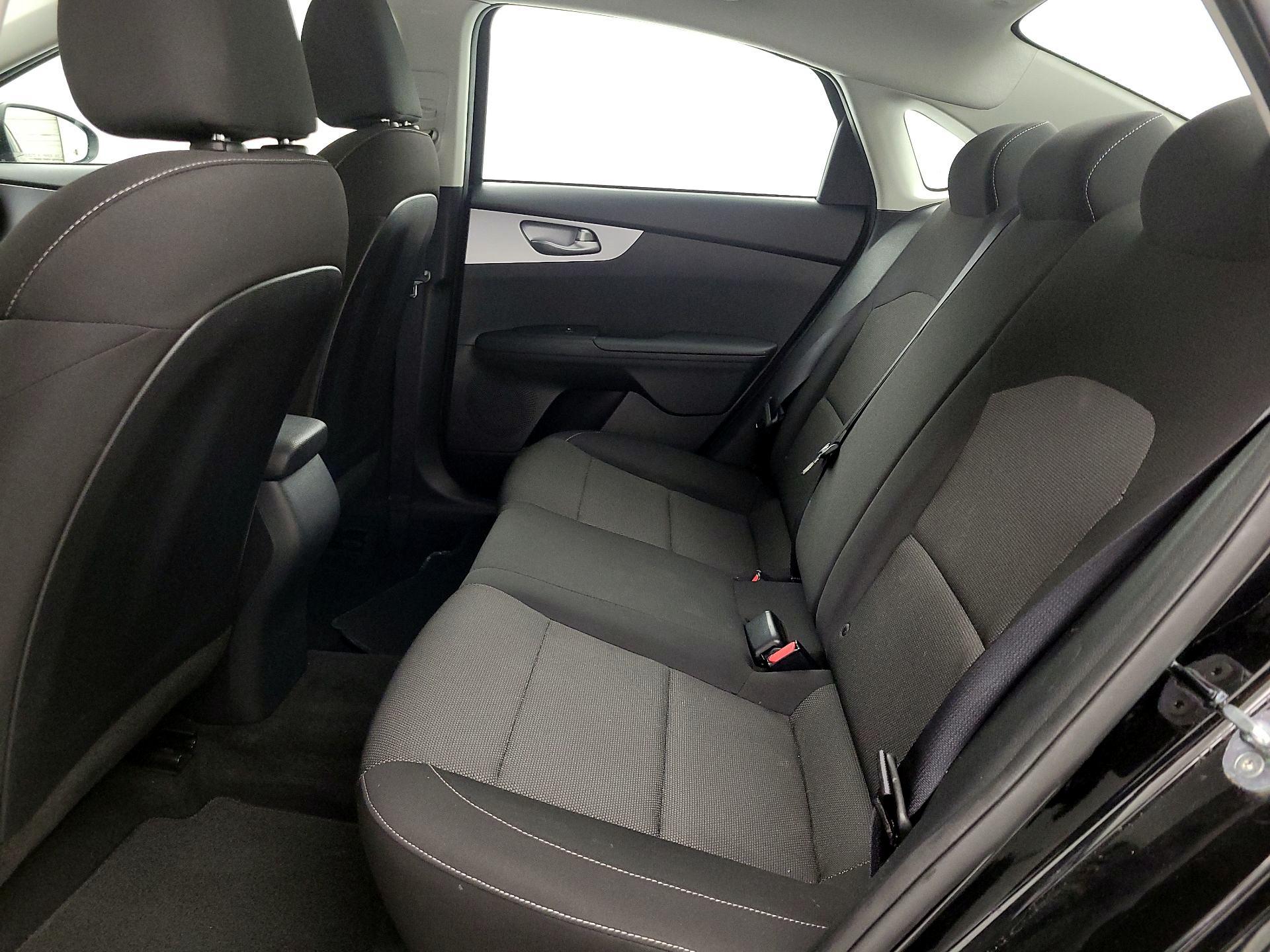 Thumbnail: 2023 Kia Forte - 19