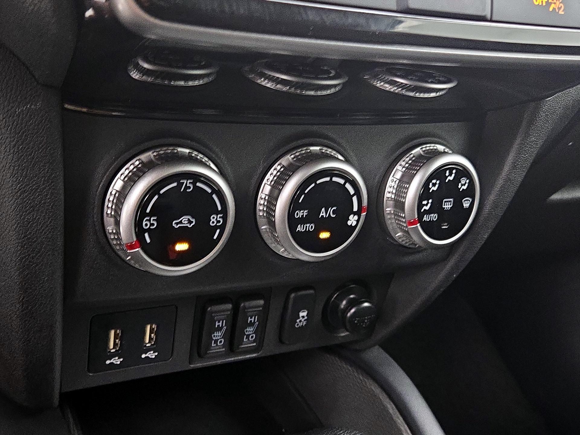 Thumbnail: 2022 Mitsubishi Outlander Sport - 16