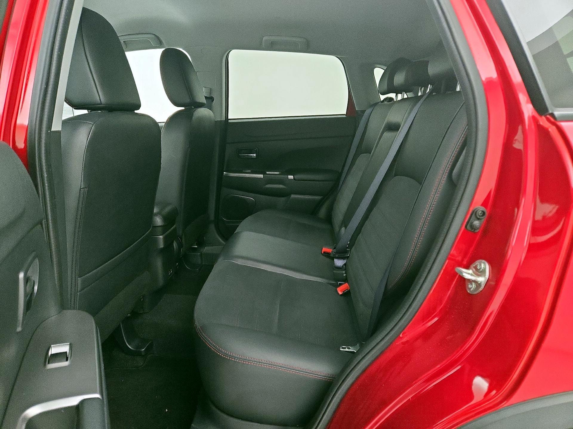 Thumbnail: 2022 Mitsubishi Outlander Sport - 19