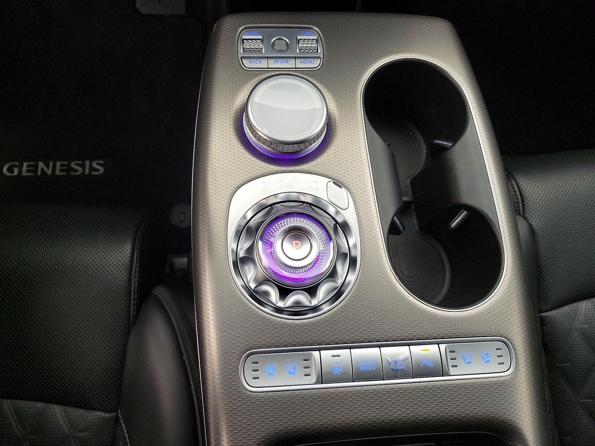 Thumbnail: 2023 Genesis GV60 - 18
