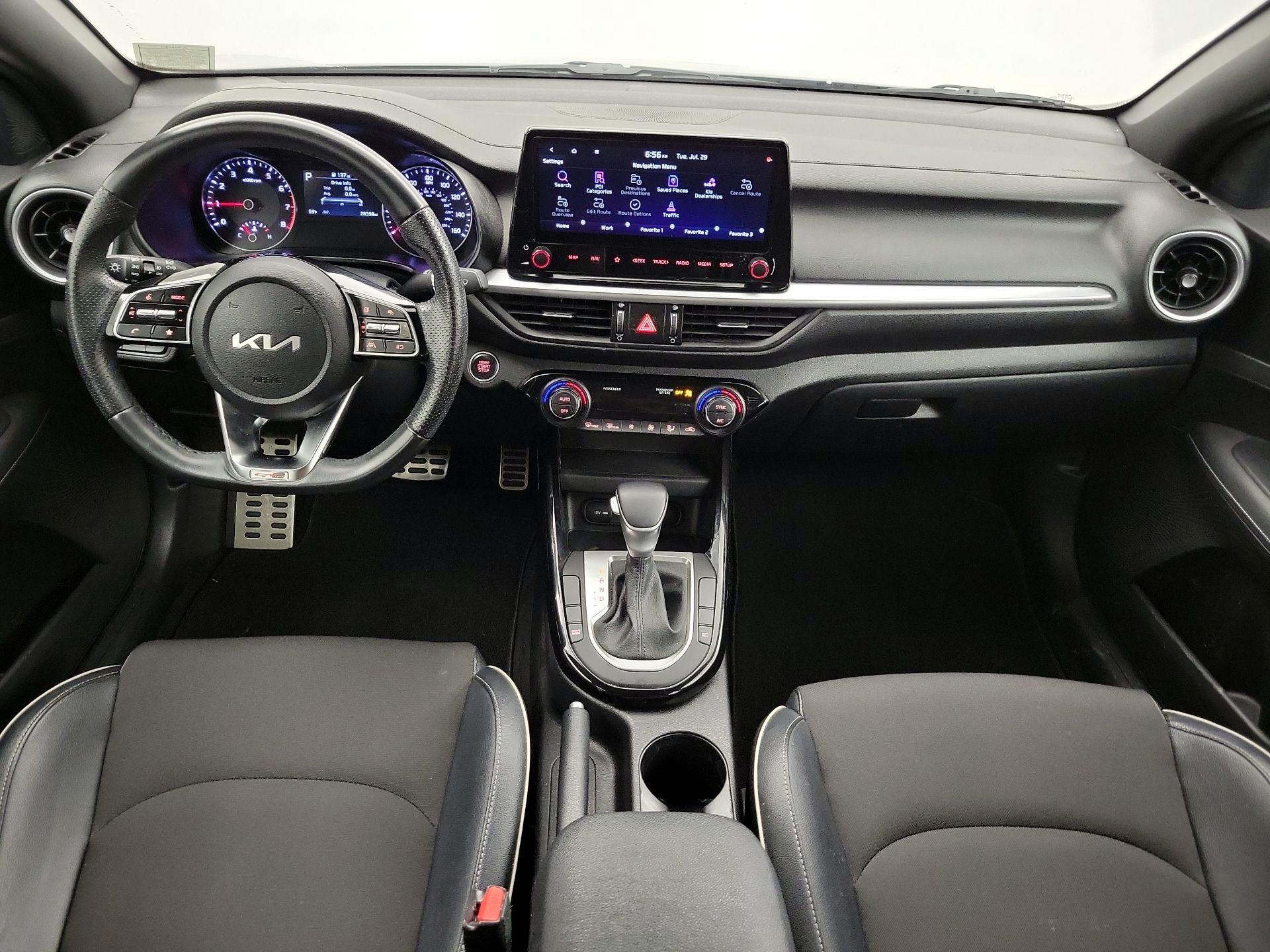 Thumbnail: 2023 Kia Forte - 9