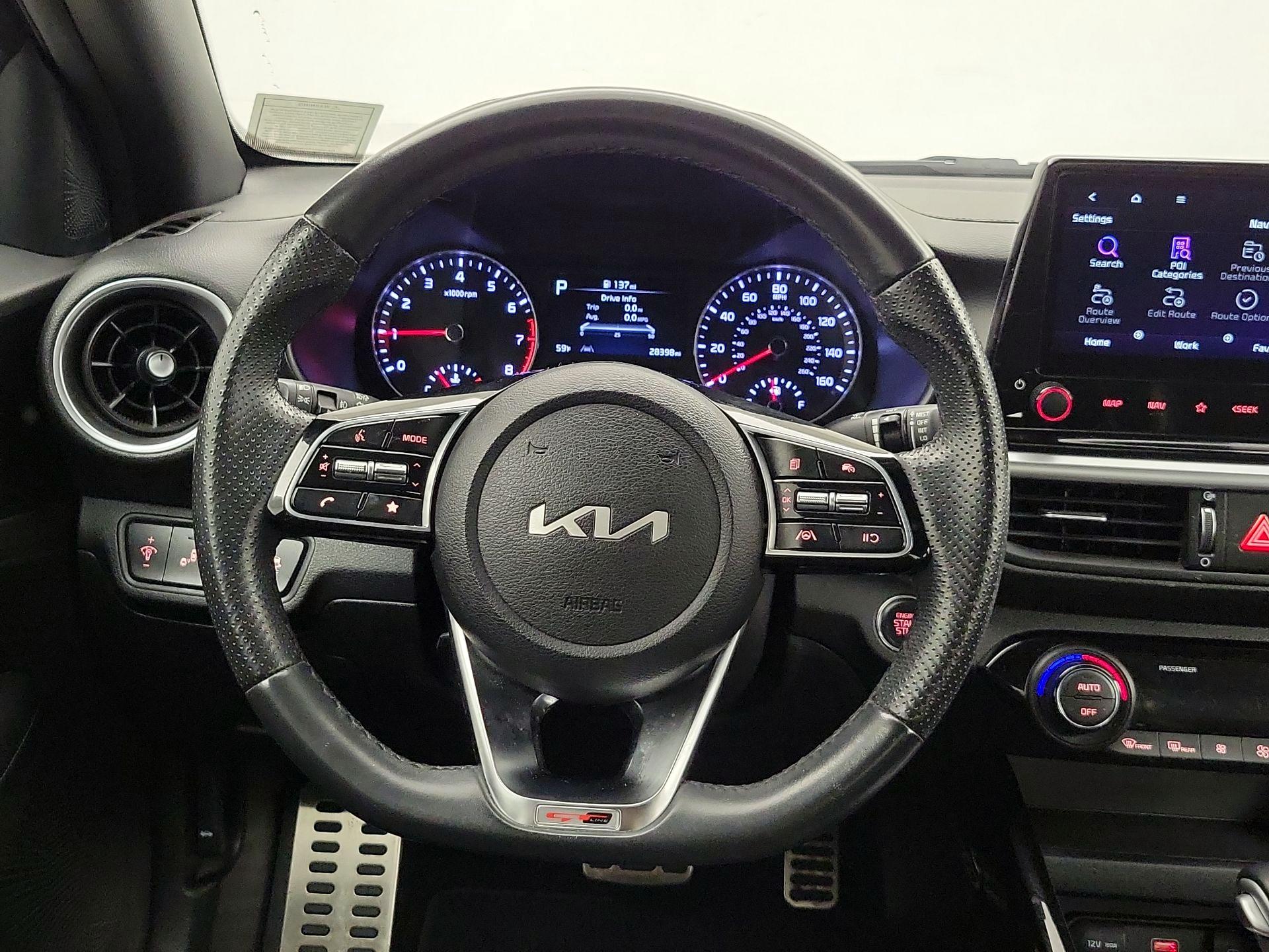 Thumbnail: 2023 Kia Forte - 10